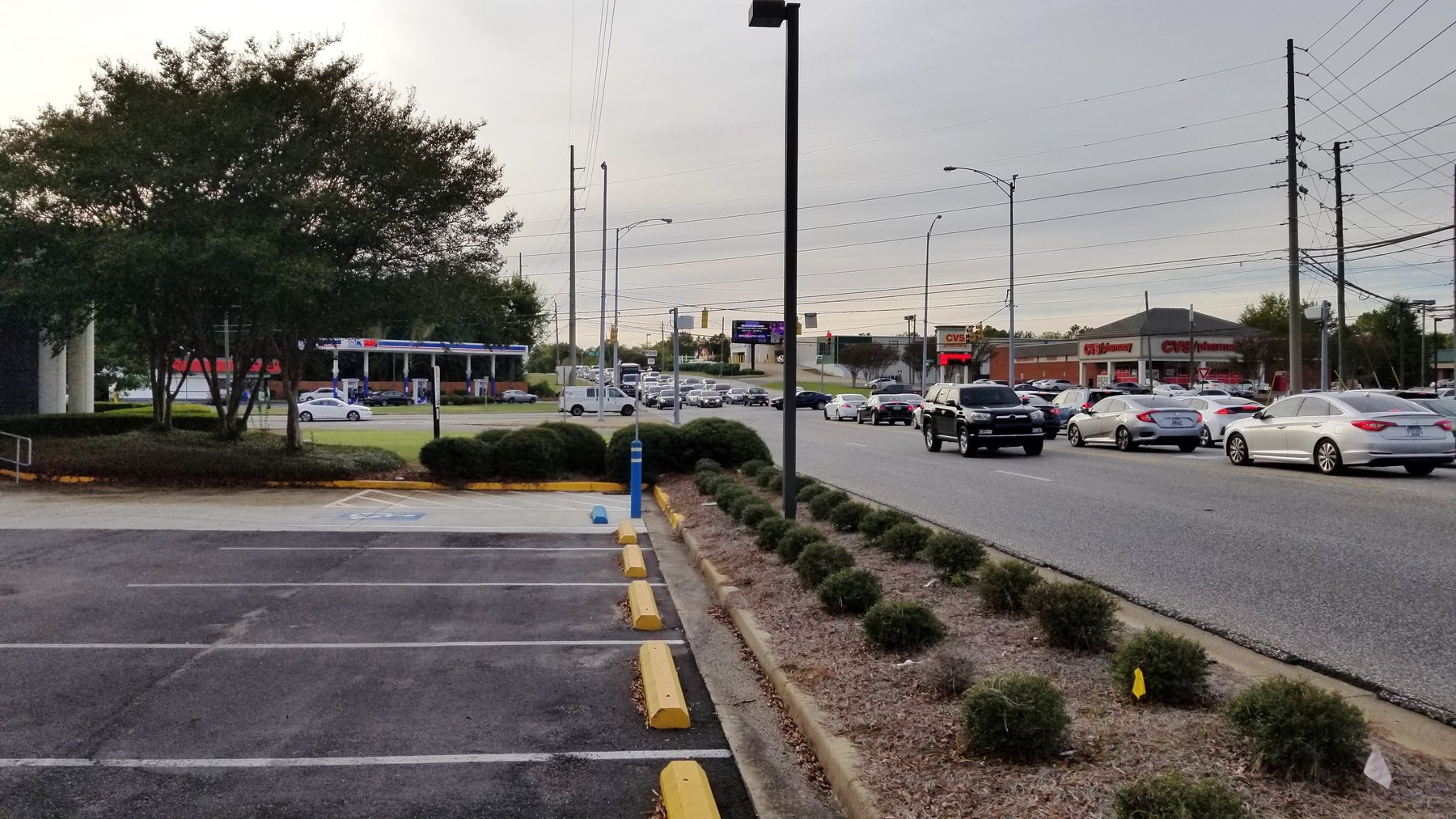 Image for Montgomery, AL: 4,000±SF Former Bank Branch at 6900 Vaughn Road, Montgomery, AL 36116 (Montgomery County) 