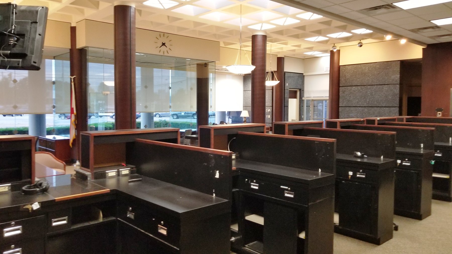 Image for Montgomery, AL: 4,000±SF Former Bank Branch at 6900 Vaughn Road, Montgomery, AL 36116 (Montgomery County) 