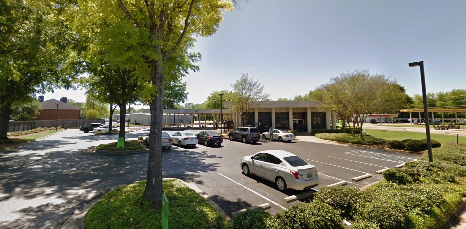 Image for Montgomery, AL: 4,000±SF Former Bank Branch at 6900 Vaughn Road, Montgomery, AL 36116 (Montgomery County) 