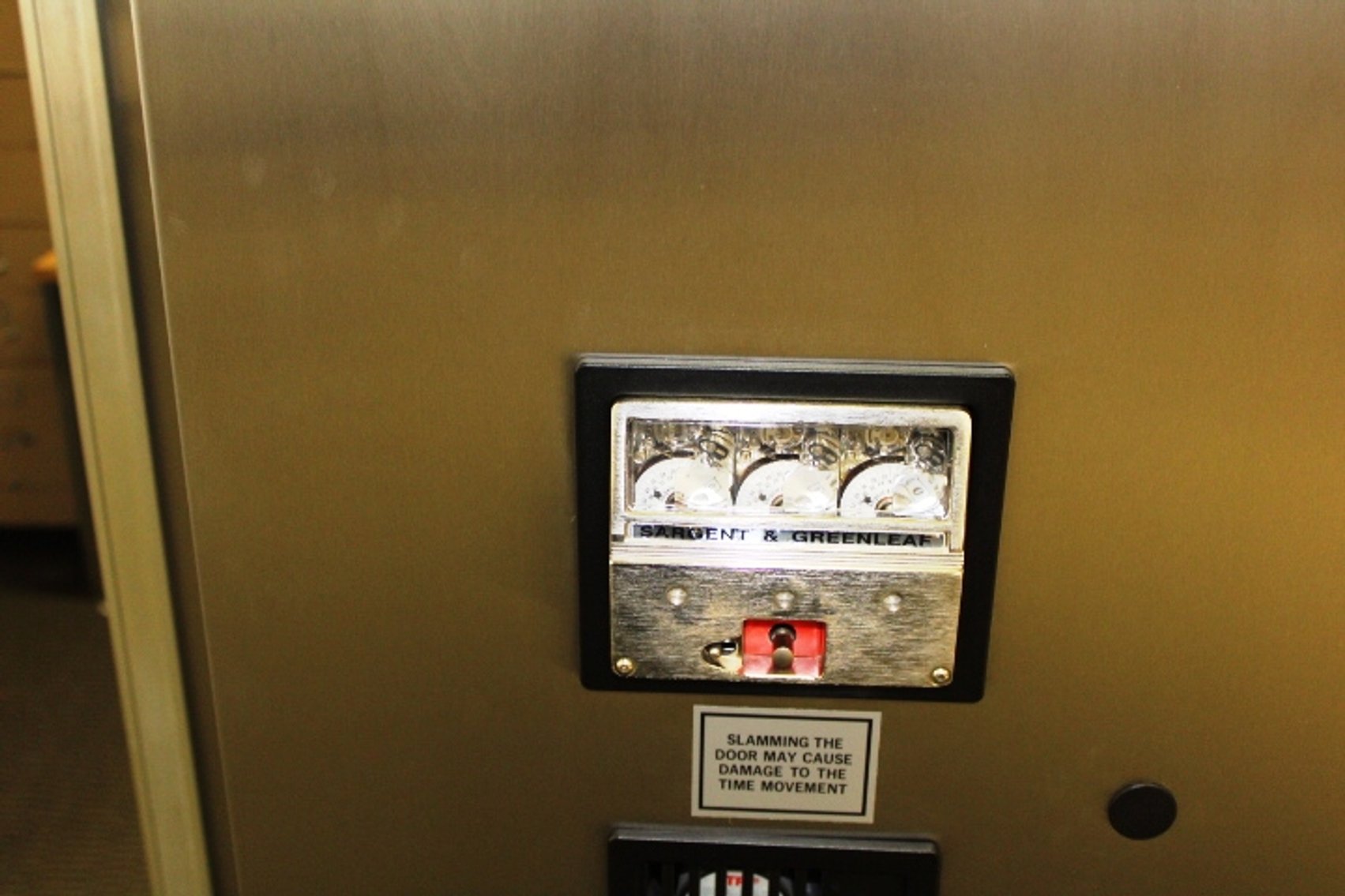 Image for Fordyce, AR: 9,910±SF Former Bank Branch at 611 West 4th Street, Fordyce, AR 71742 (Dallas County)