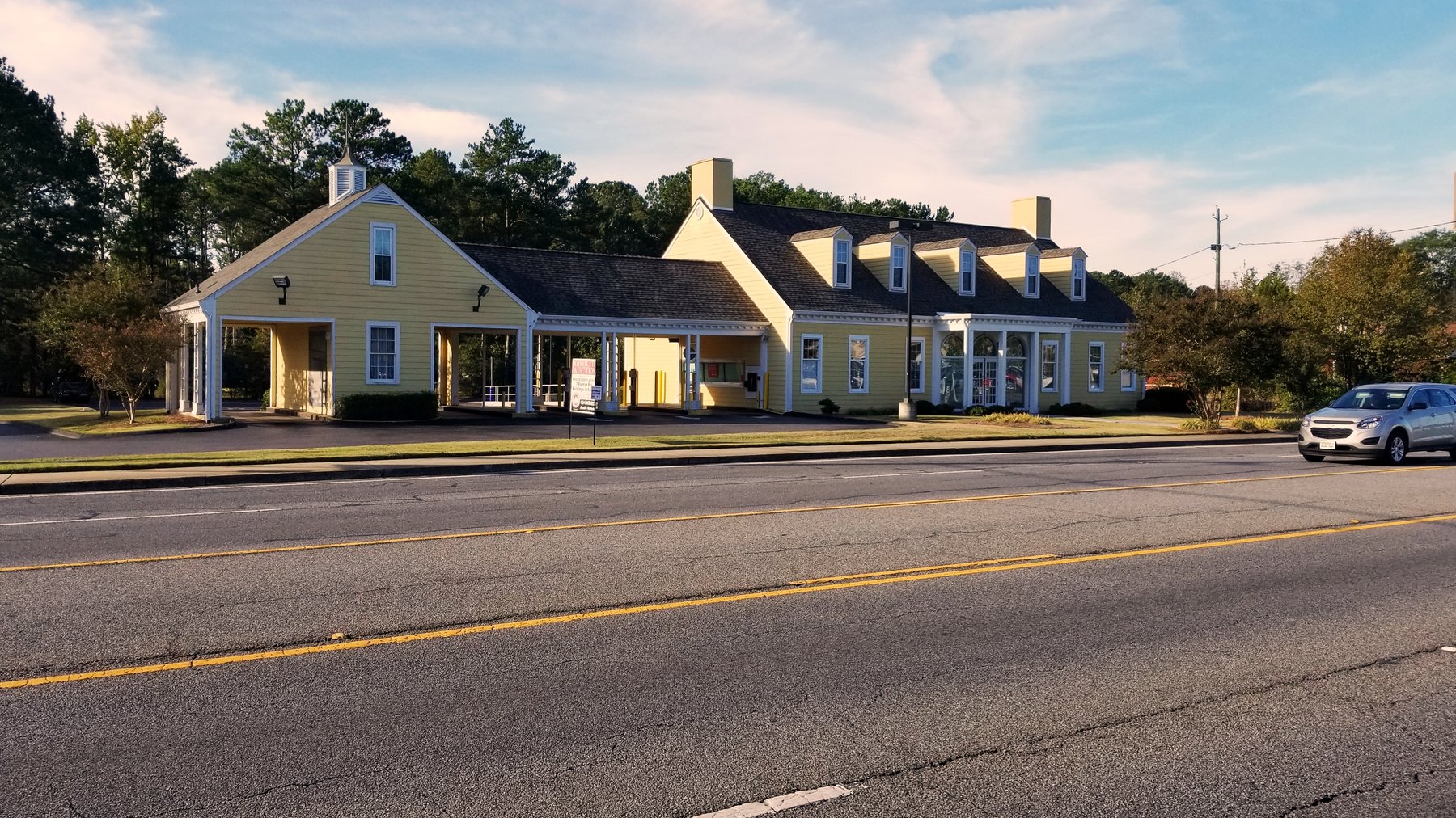 Image for Rome, GA: 2,596±SF Former Bank Branch on 1.55± Acres at 2101 Shorter Avenue, Rome, GA 30165 (Floyd County)