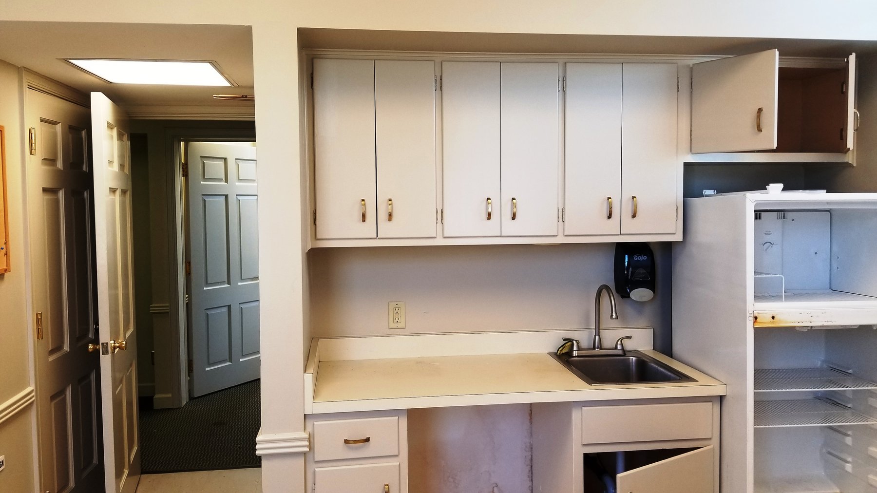 Image for Rome, GA: 2,596±SF Former Bank Branch on 1.55± Acres at 2101 Shorter Avenue, Rome, GA 30165 (Floyd County)