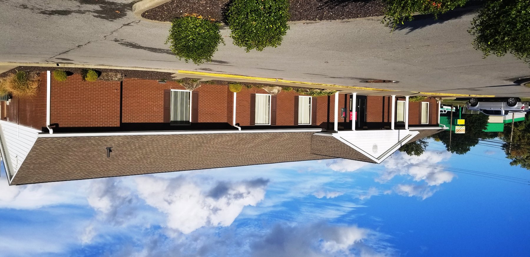 Image for Carbondale, IL: 7,384±SF Footprint Former Bank Branch on 1.15± Acres at 601 E. Main Street, Carbondale, IL 62901 (Jackson County)