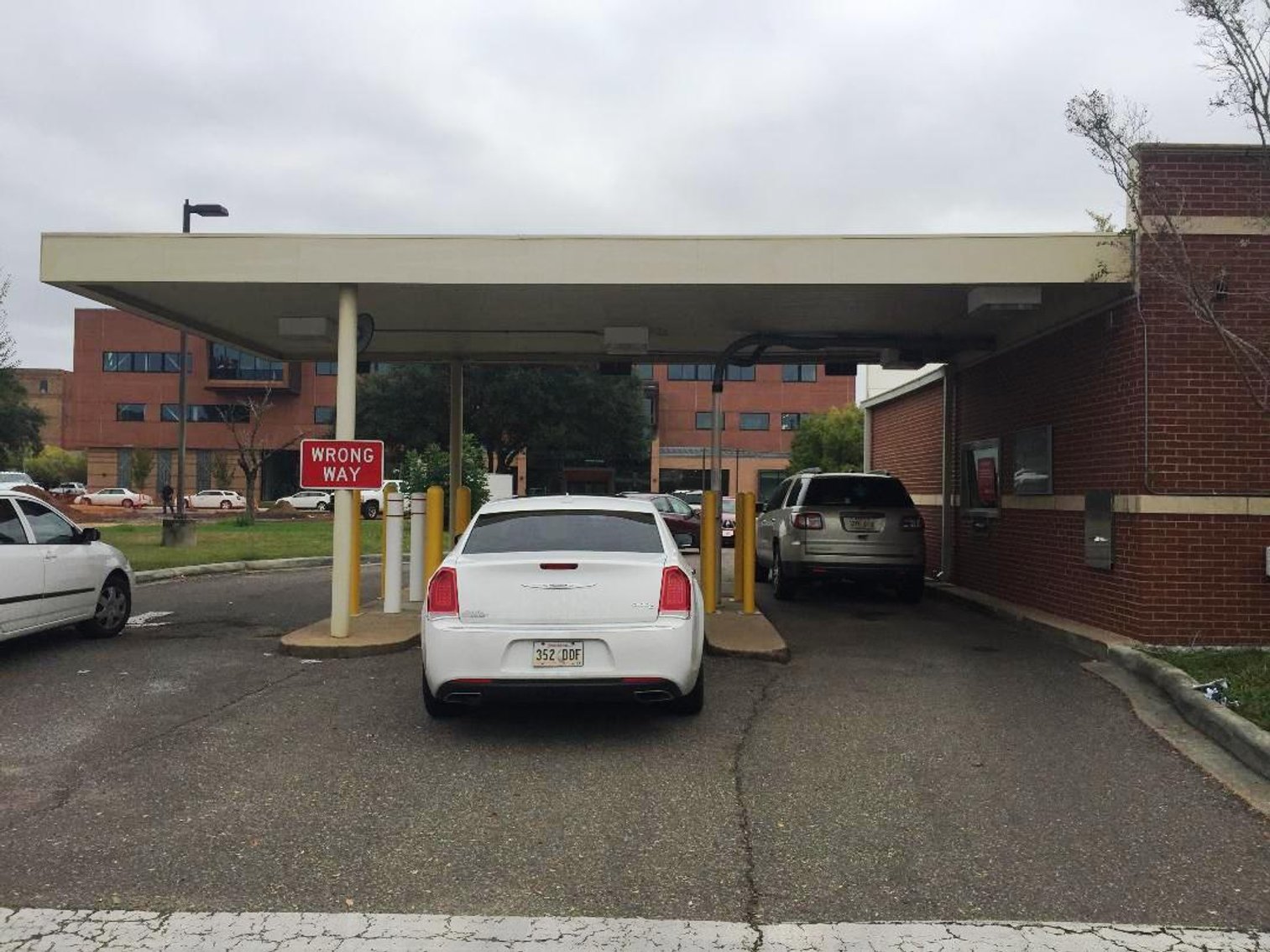 Image for **REMOVED FROM AUCTION**     Alexandria, LA: 1,383±SF Footprint Former Bank Branch on .44± Acre at 803 Sixth Street, Alexandria, LA 71301 (Rapides Parish)