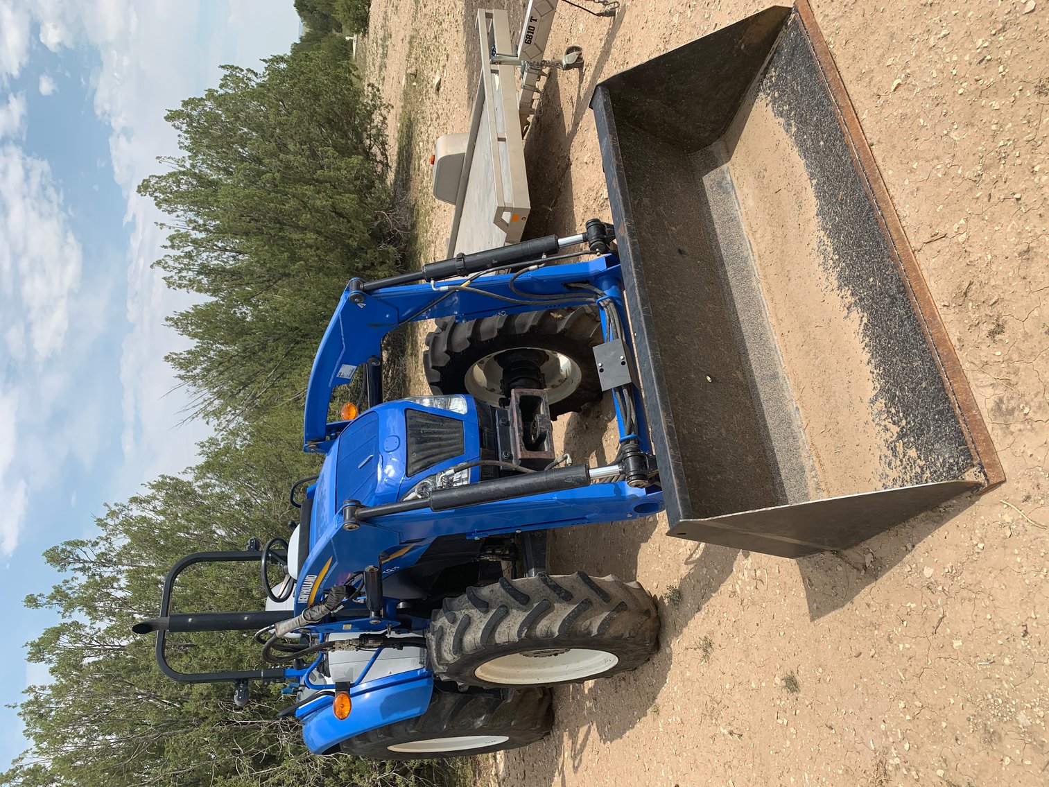 Image for 2014 NEW HOLLAND T4.75 TRACTOR