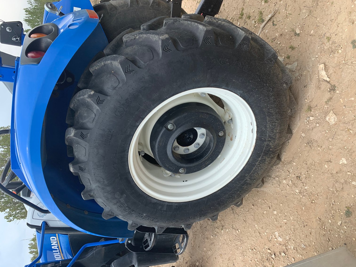 Image for 2014 NEW HOLLAND T4.75 TRACTOR