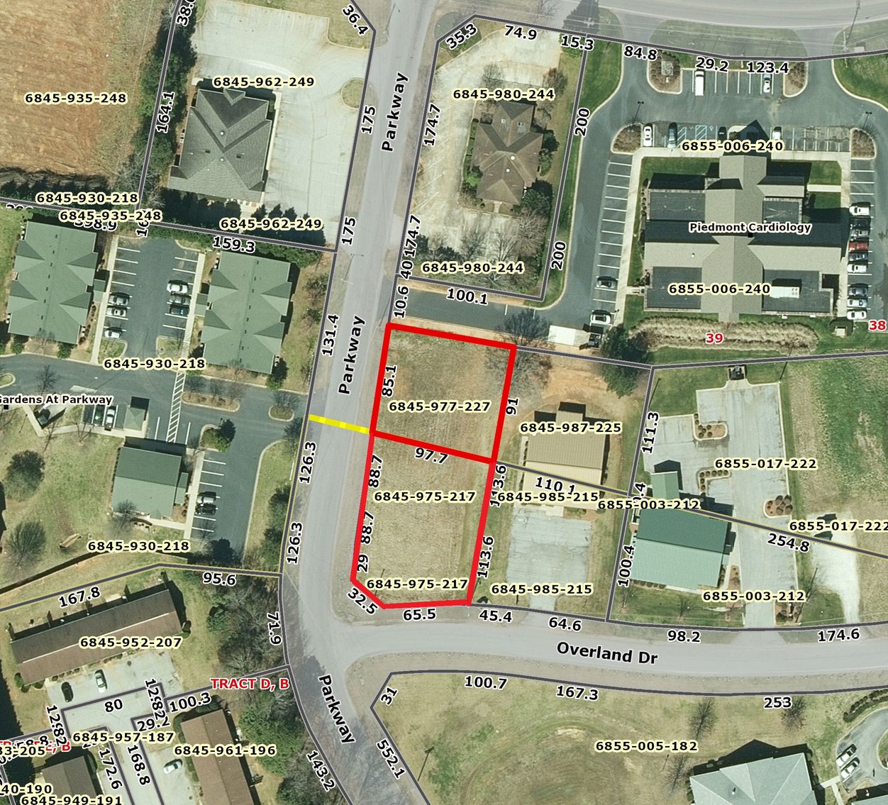 Image for Property #103: Greenwood, SC: .49± Acre Commercial Corner Lot (Lot 52) at Overland Dr. & Parkway (Beside 212 Overland Dr.), Greenwood, SC 29646 (Greenwood County)