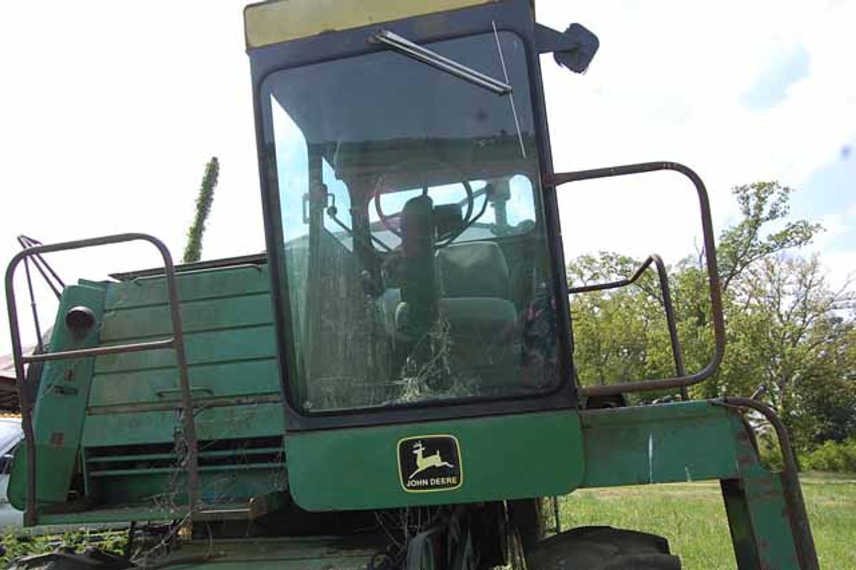 Image for Farm Equipment Auction