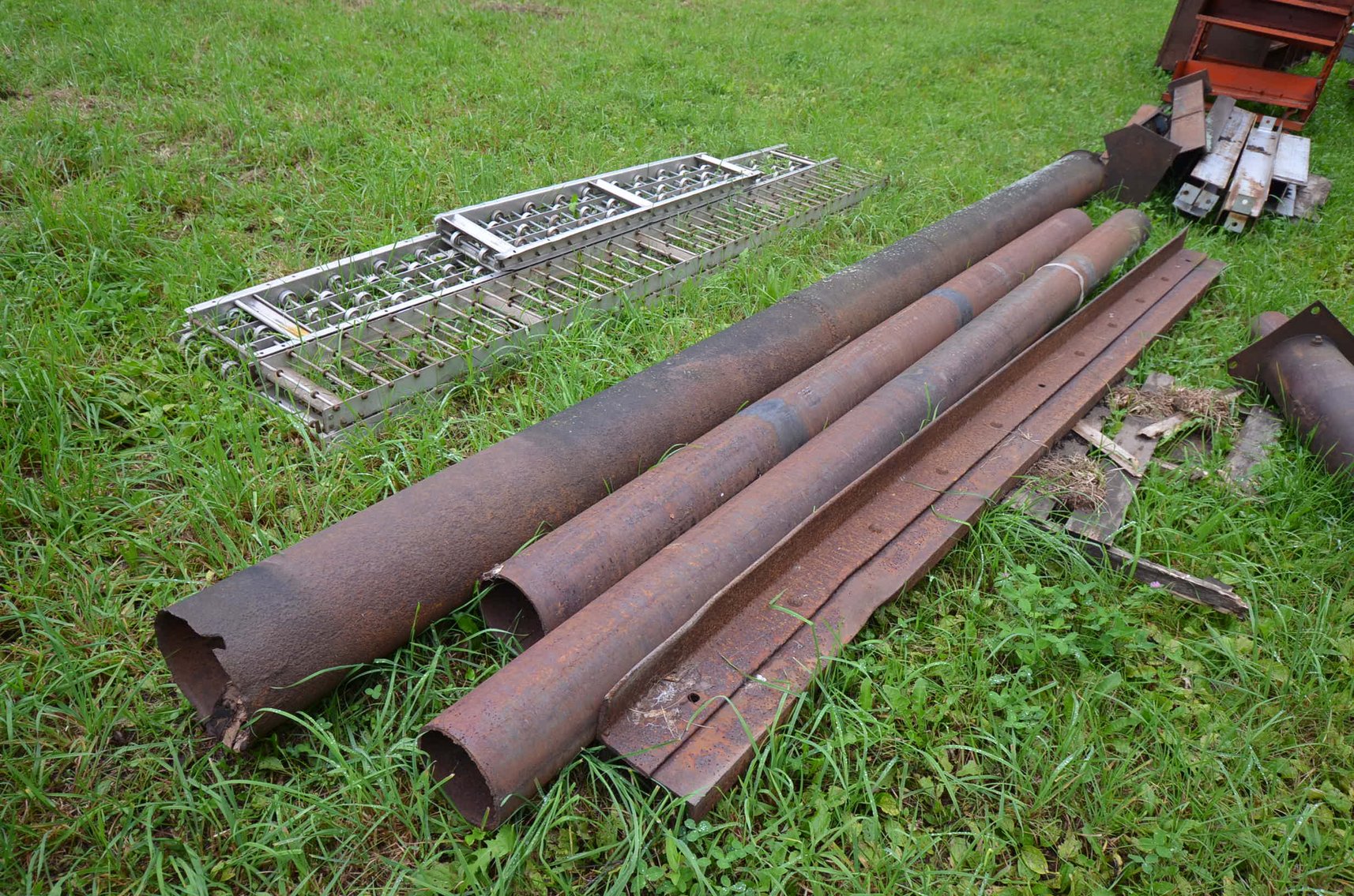 Image for ALLIS CHALMERS TRACTOR, WELDING & SHOP TOOLS, HORSE TACK, COLLECTIBLES, HOUSEHOLD & MORE!