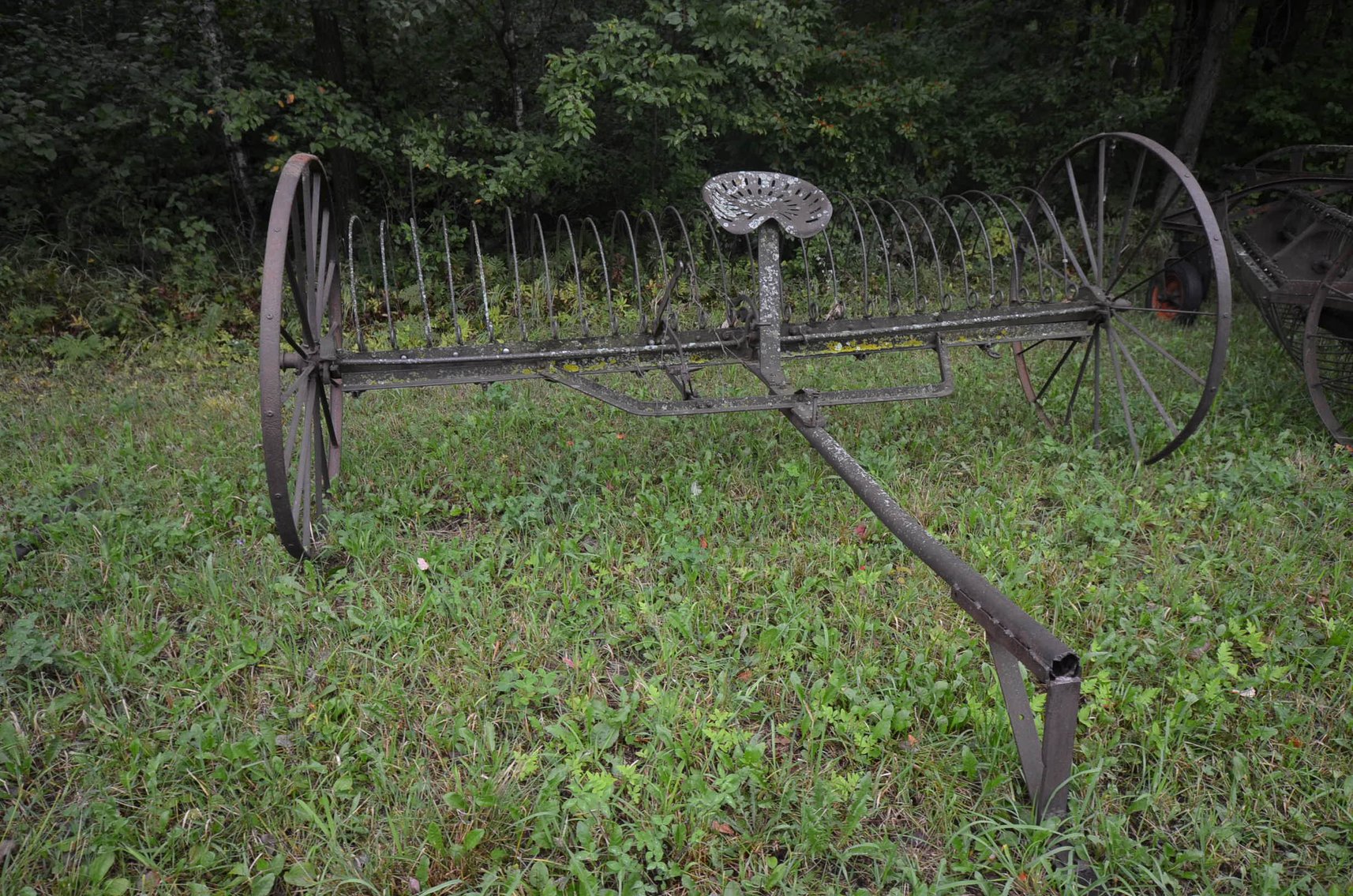 Image for ALLIS CHALMERS TRACTOR, WELDING & SHOP TOOLS, HORSE TACK, COLLECTIBLES, HOUSEHOLD & MORE!
