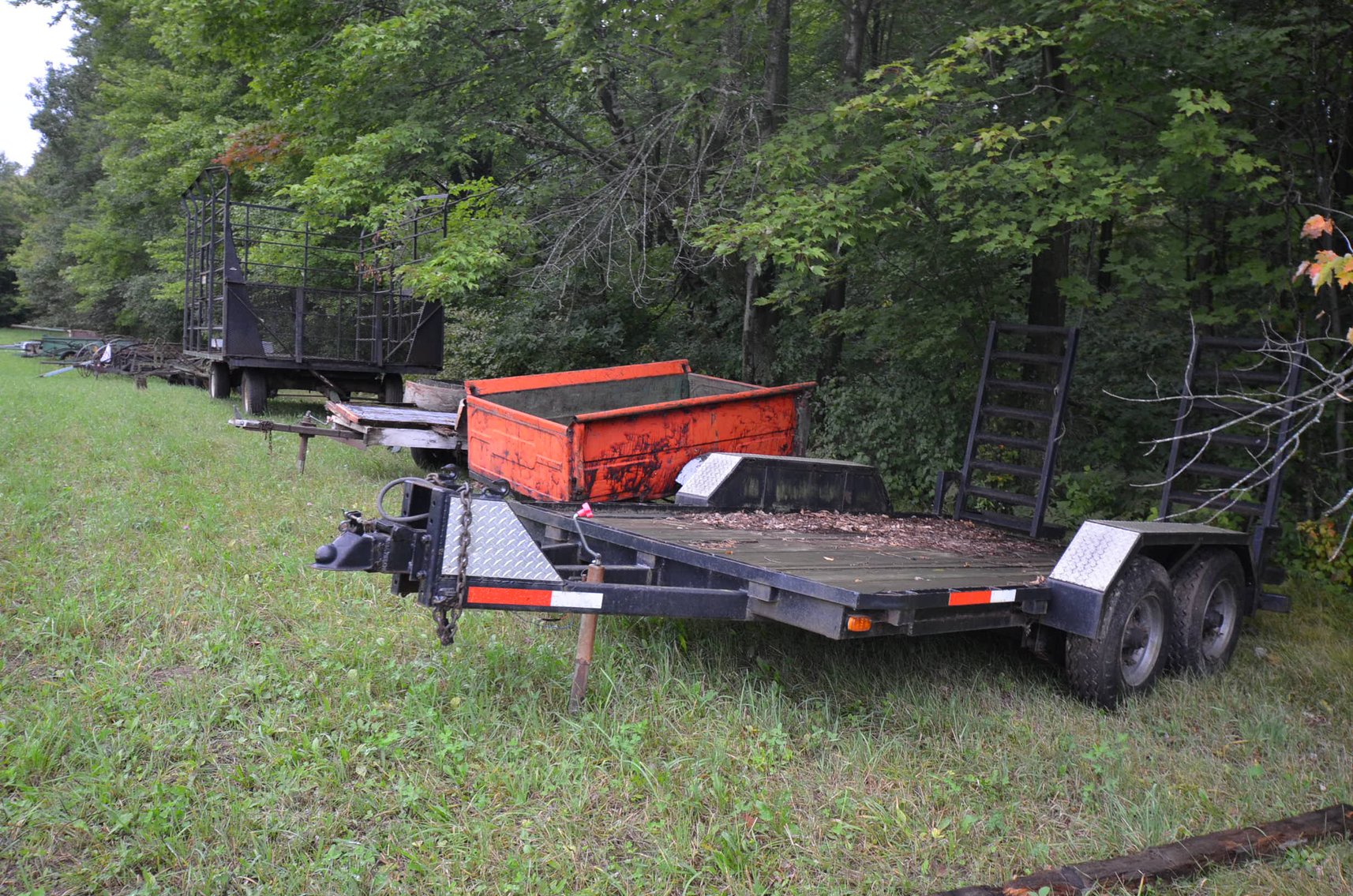 Image for ALLIS CHALMERS TRACTOR, WELDING & SHOP TOOLS, HORSE TACK, COLLECTIBLES, HOUSEHOLD & MORE!