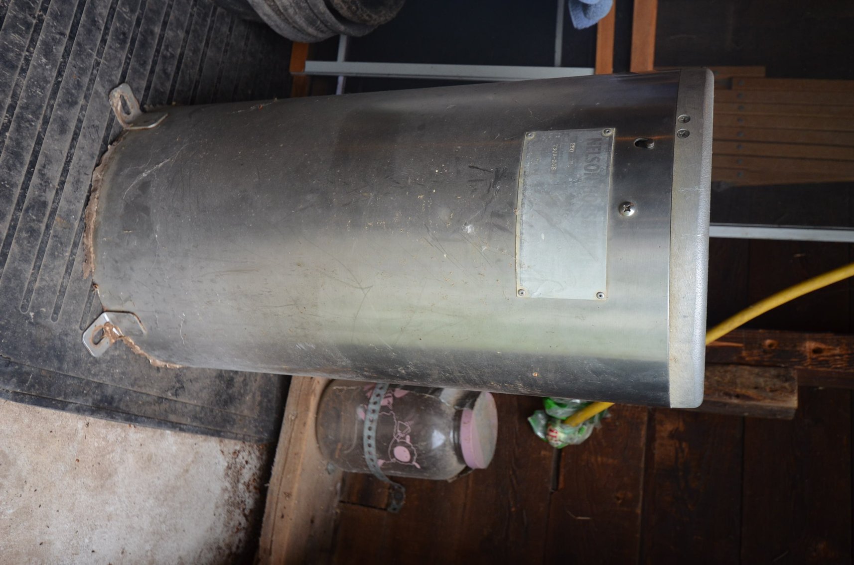 Image for ALLIS CHALMERS TRACTOR, WELDING & SHOP TOOLS, HORSE TACK, COLLECTIBLES, HOUSEHOLD & MORE!