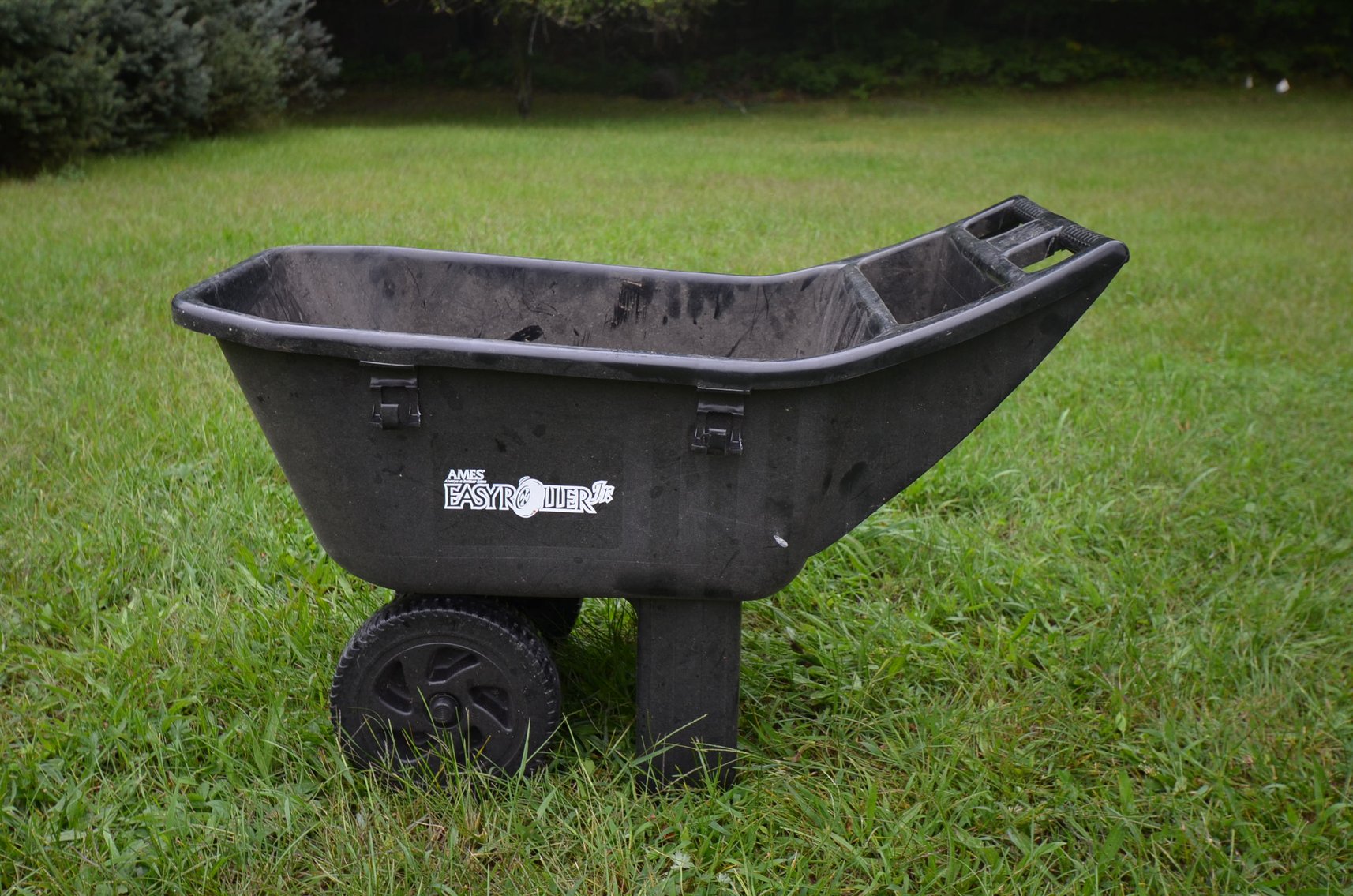 Image for ALLIS CHALMERS TRACTOR, WELDING & SHOP TOOLS, HORSE TACK, COLLECTIBLES, HOUSEHOLD & MORE!