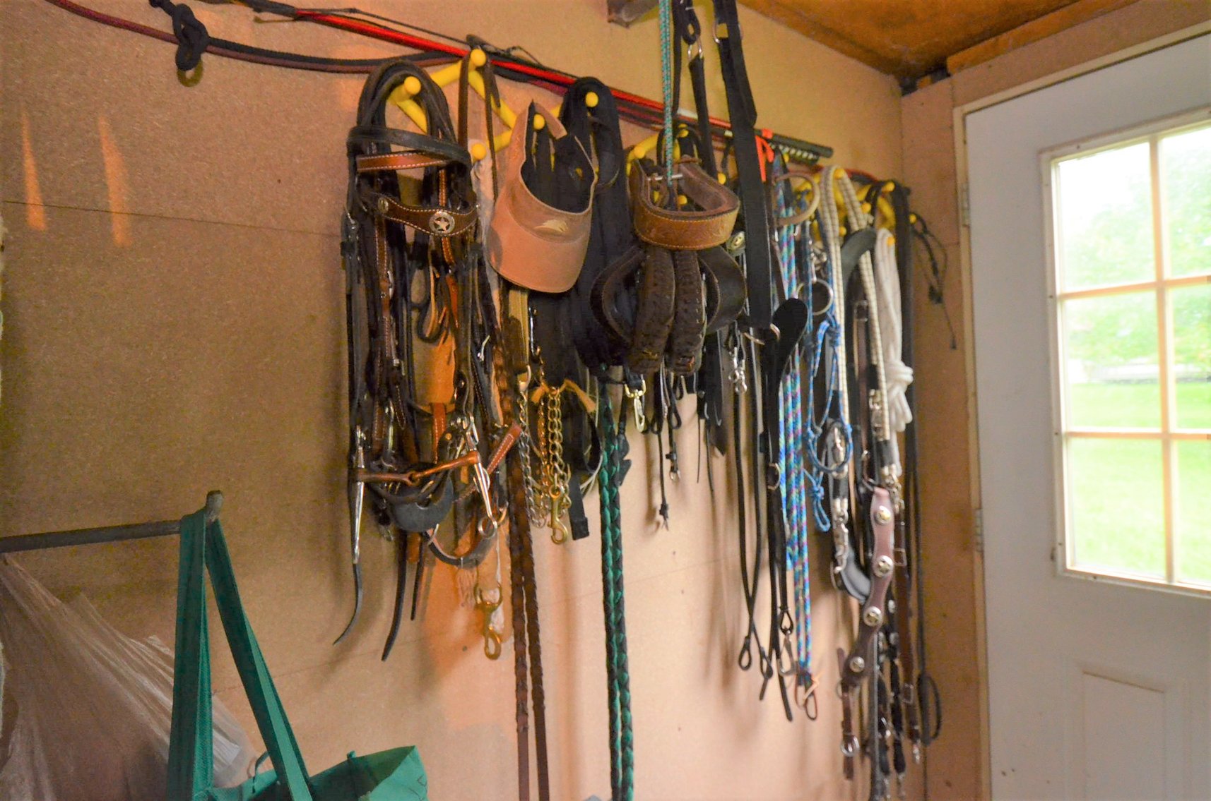 Image for ALLIS CHALMERS TRACTOR, WELDING & SHOP TOOLS, HORSE TACK, COLLECTIBLES, HOUSEHOLD & MORE!