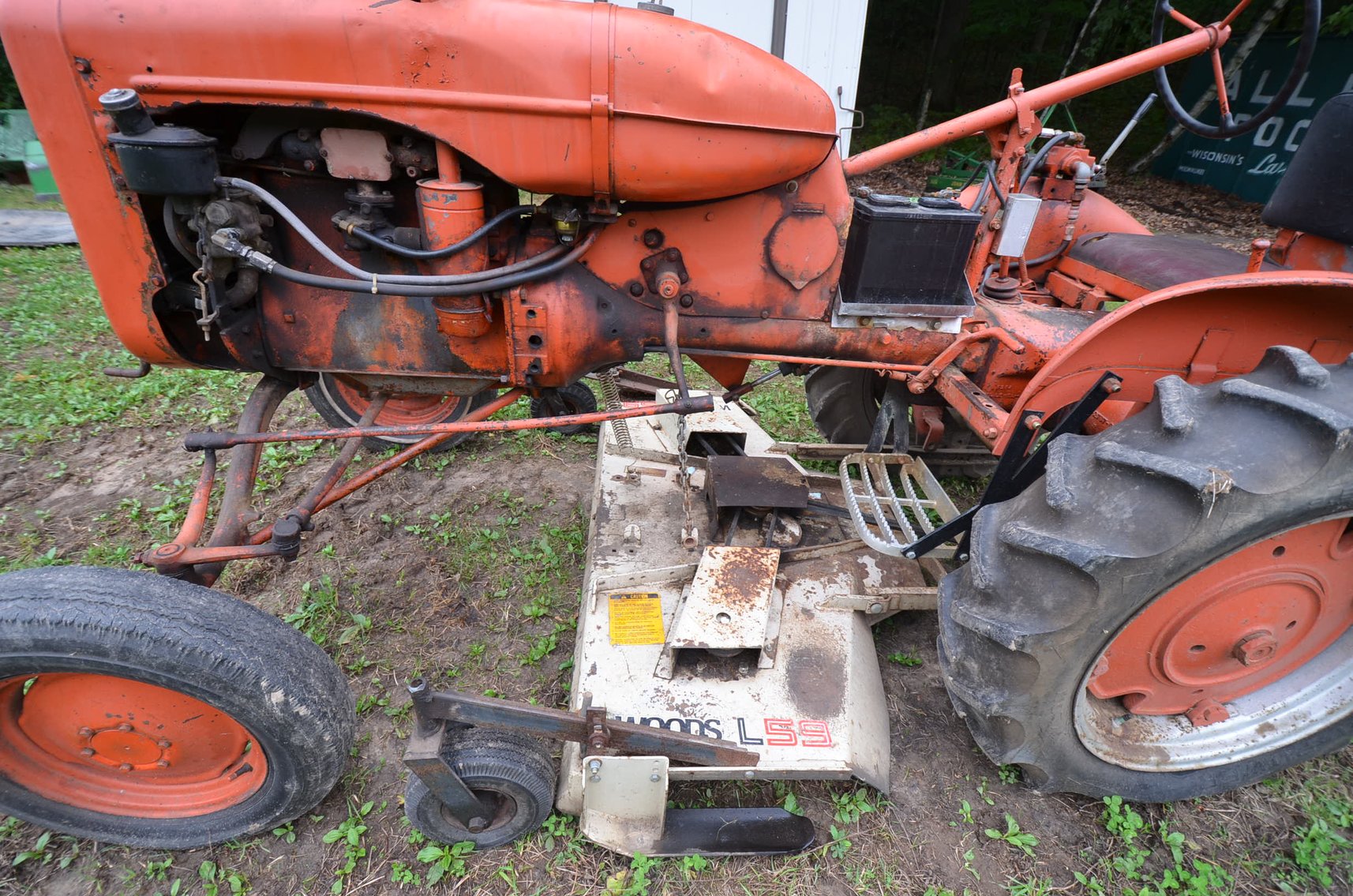 Image for ALLIS CHALMERS TRACTOR, WELDING & SHOP TOOLS, HORSE TACK, COLLECTIBLES, HOUSEHOLD & MORE!
