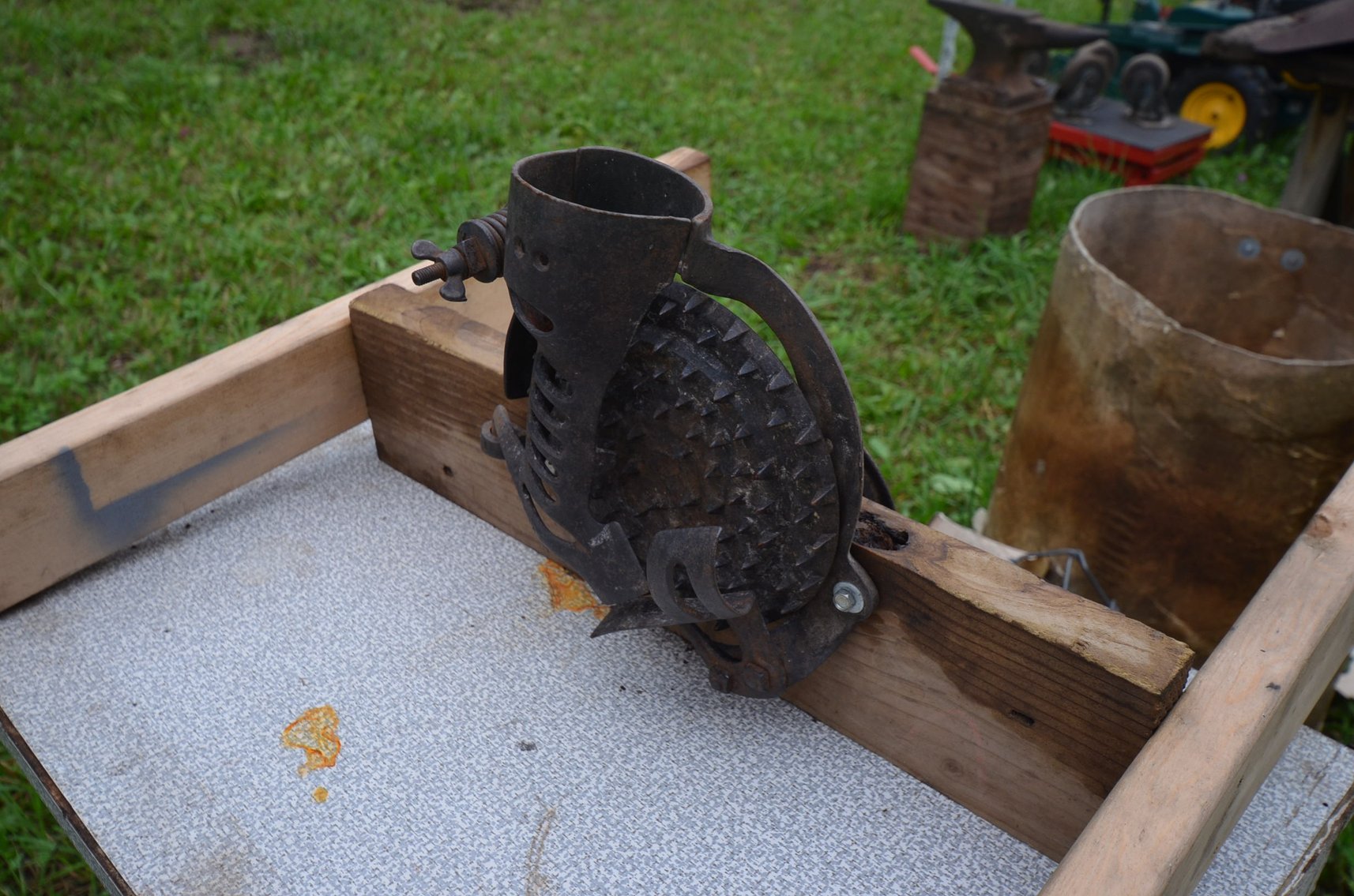 Image for ALLIS CHALMERS TRACTOR, WELDING & SHOP TOOLS, HORSE TACK, COLLECTIBLES, HOUSEHOLD & MORE!