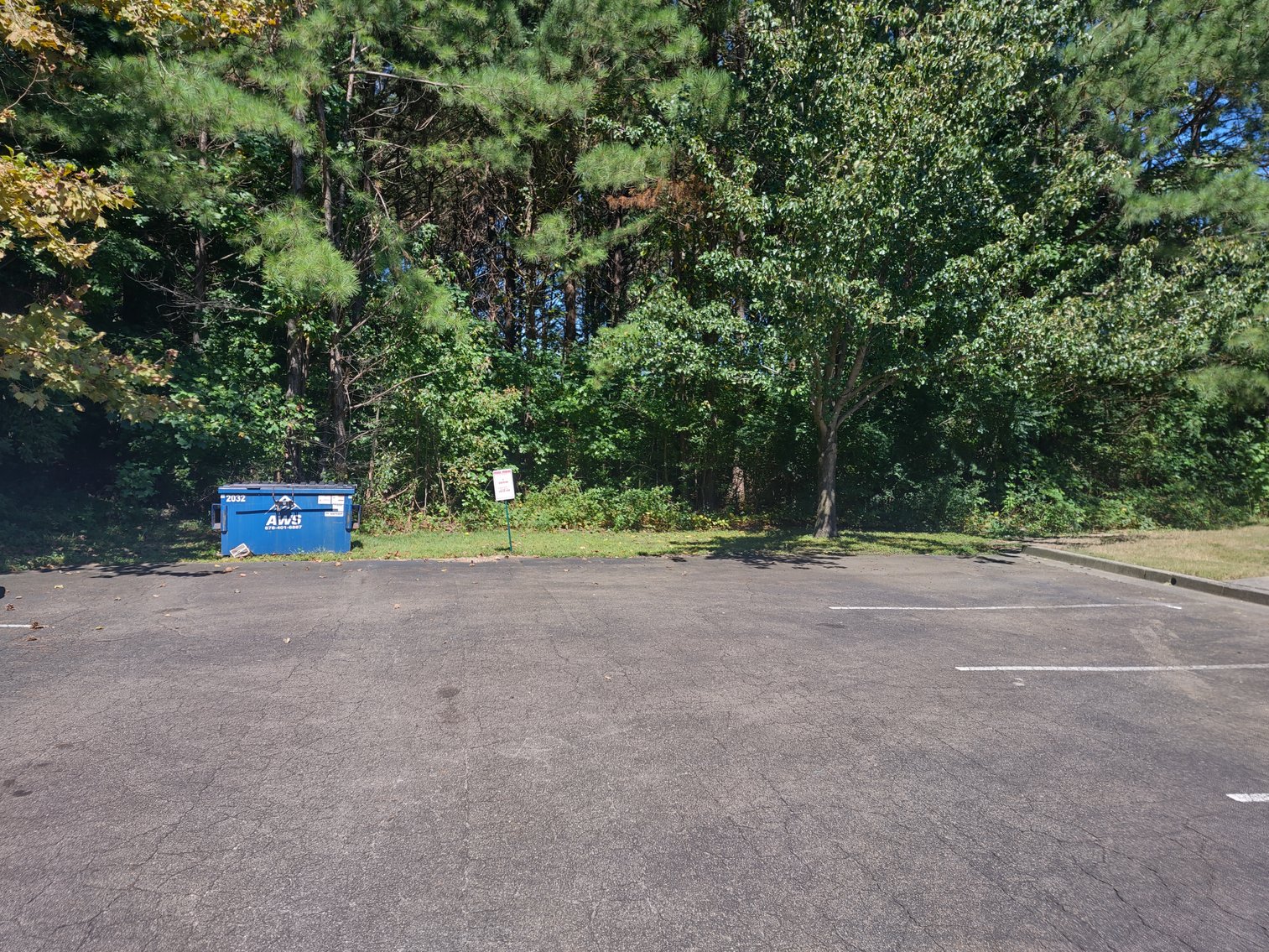 Image for Woodstock, GA: 1.13± Acre Commercial Tract at Parkway 575, Woodstock GA 30188 (Cherokee County)