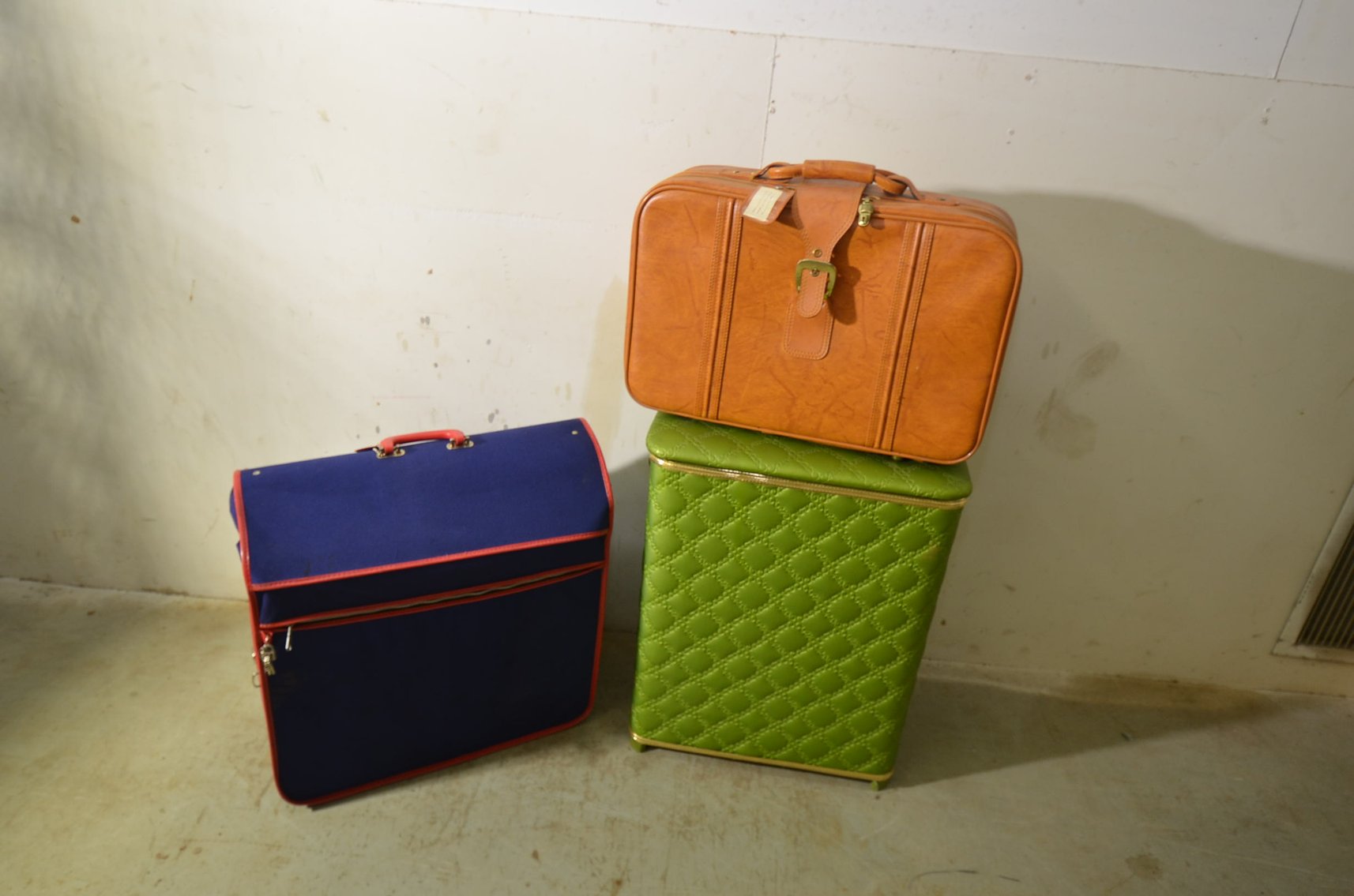 Image for FORDSON TRACTORS, COMMERICIAL LIGHTING, AUTO PARTS, FISHING TACKLE AND FURNITURE