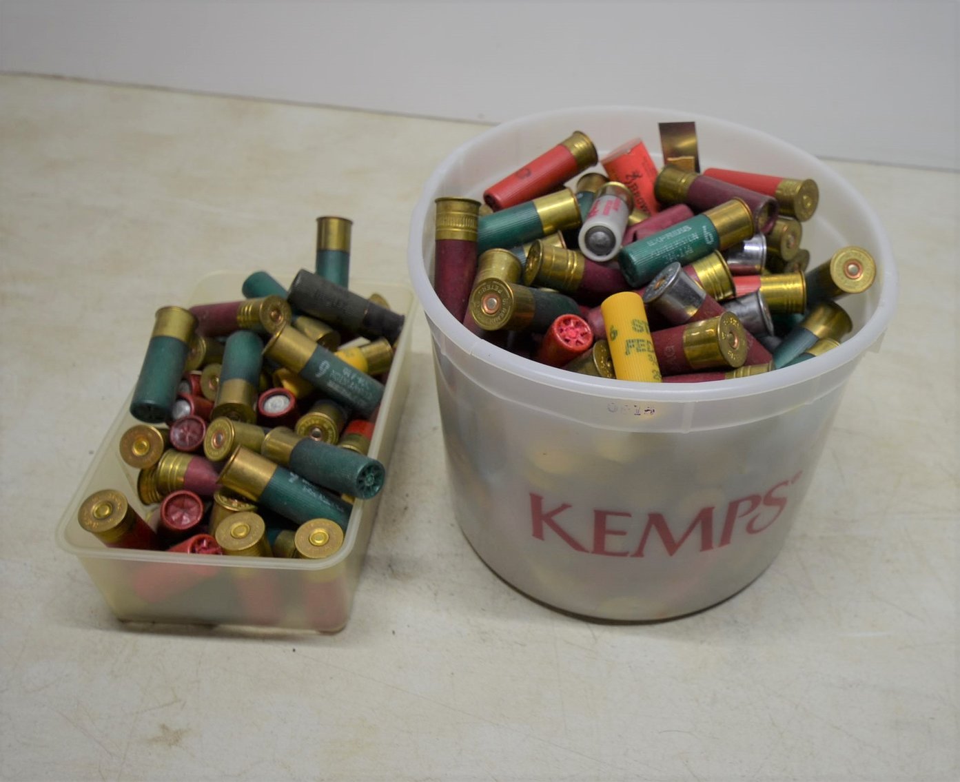 Image for 2000 FORD F350, ENCLOSED TRAILER, 100+ MORGAN  SILVER DOLLARS, 18 STEAMER TRUNKS, TOOLS & MORE!