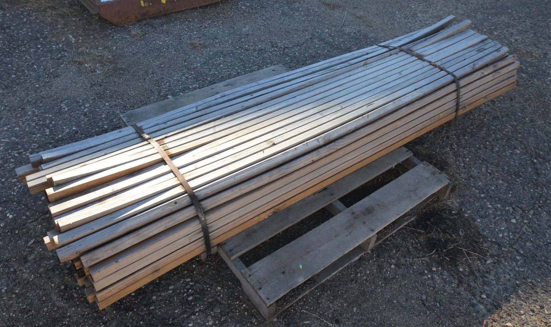 Image for 2000 FORD F350, ENCLOSED TRAILER, 100+ MORGAN  SILVER DOLLARS, 18 STEAMER TRUNKS, TOOLS & MORE!