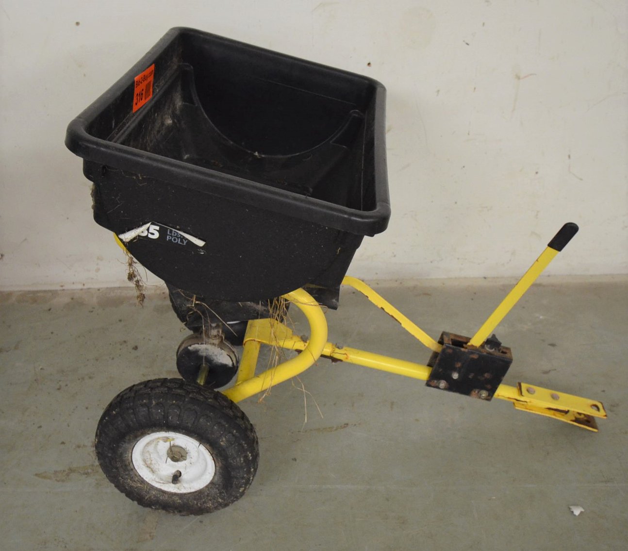 Image for 2000 FORD F350, ENCLOSED TRAILER, 100+ MORGAN  SILVER DOLLARS, 18 STEAMER TRUNKS, TOOLS & MORE!