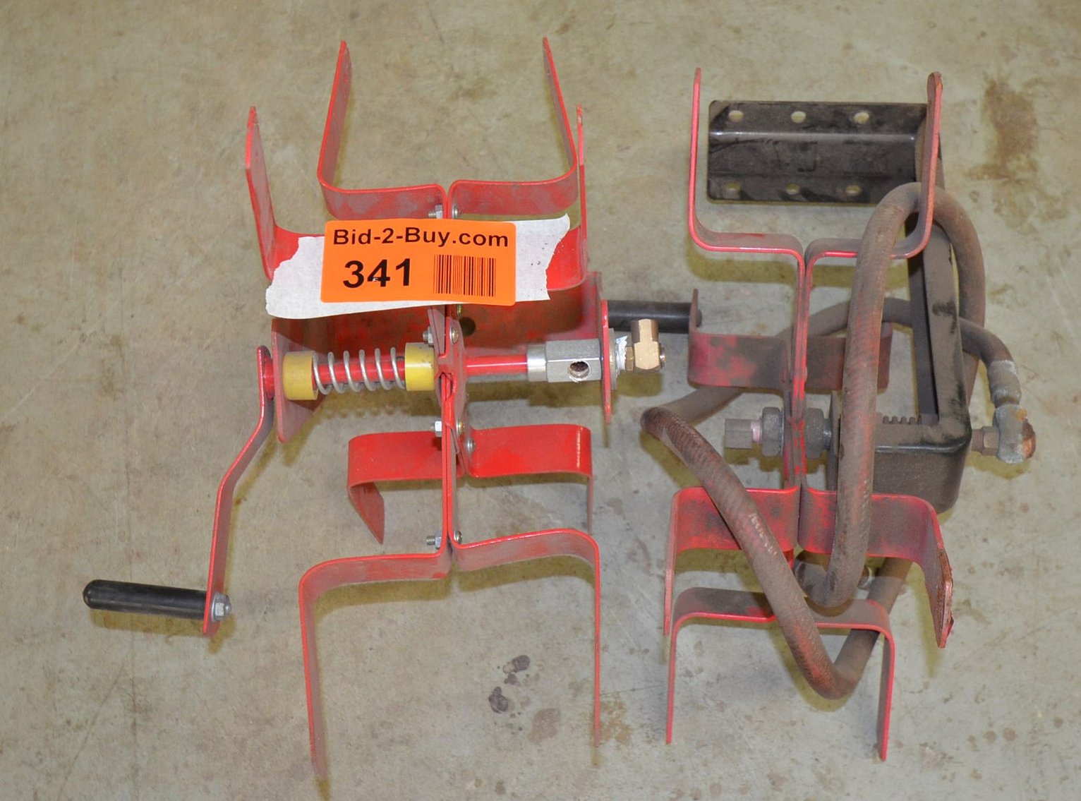 Image for 2000 FORD F350, ENCLOSED TRAILER, 100+ MORGAN  SILVER DOLLARS, 18 STEAMER TRUNKS, TOOLS & MORE!