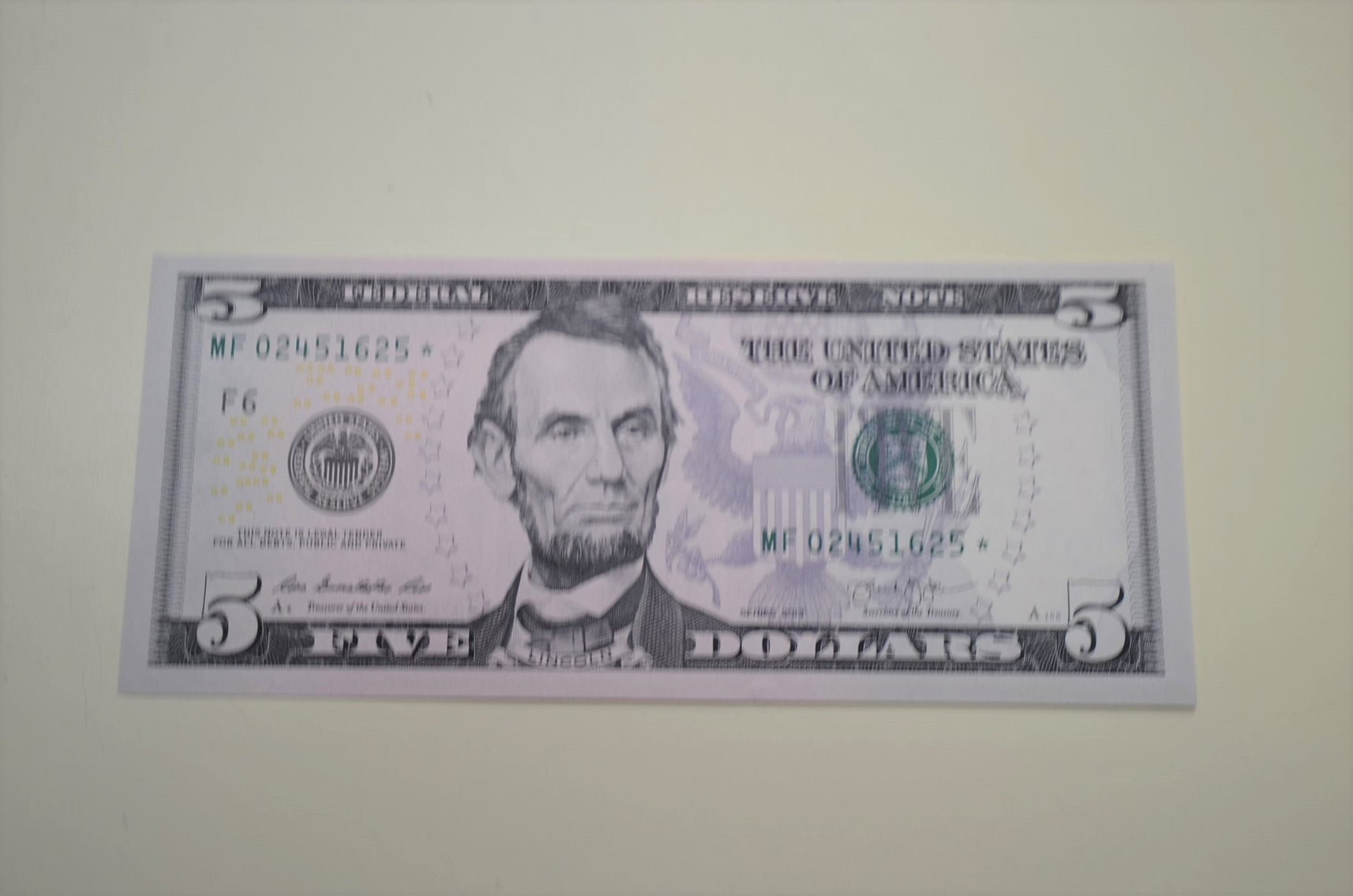 Image for 2004 FORD F150, EMBROIDERY MACHINE, GUNS, COINS, LAMPS, COLLECTIBLES, AND MORE!