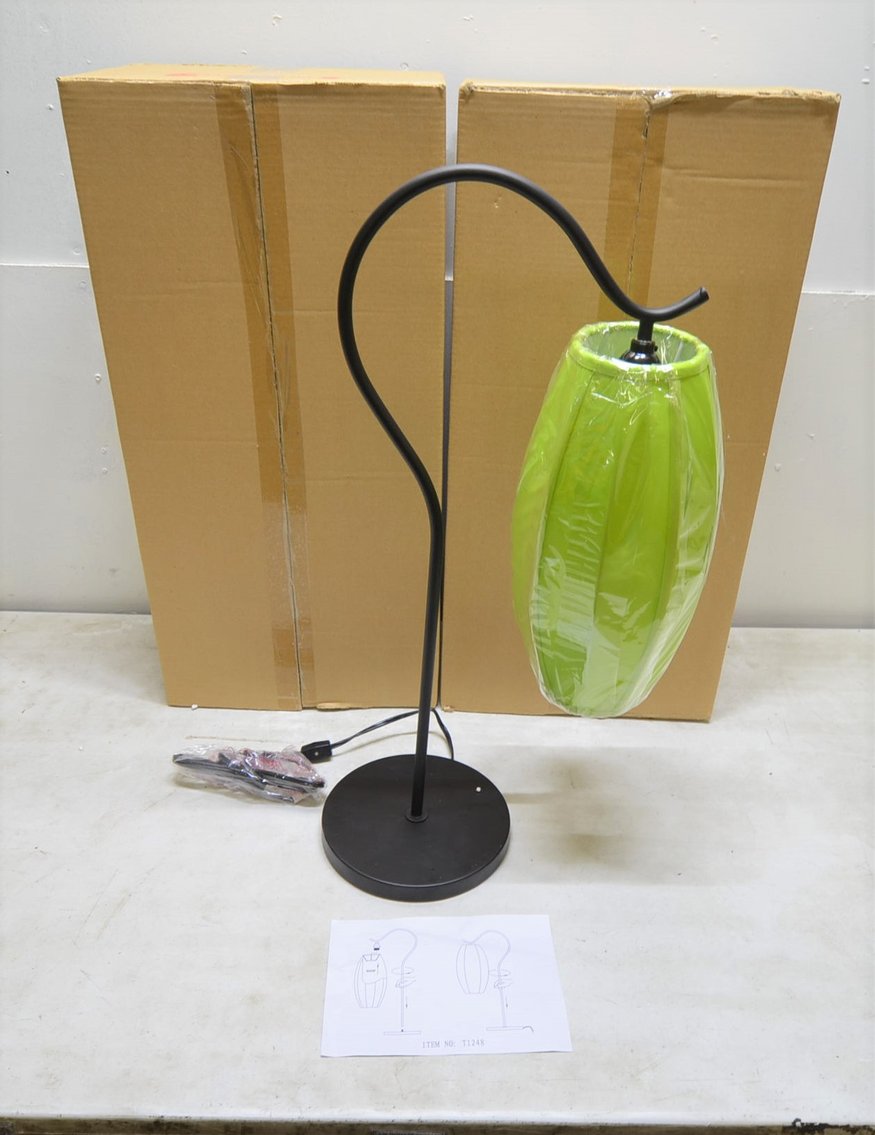 Image for 2004 FORD F150, EMBROIDERY MACHINE, GUNS, COINS, LAMPS, COLLECTIBLES, AND MORE!