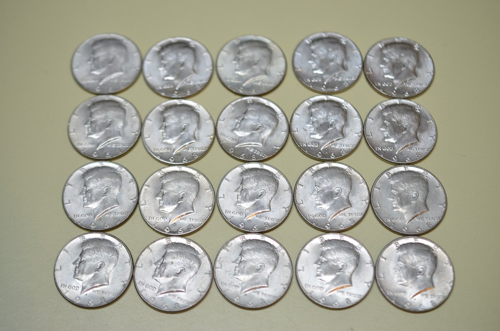 Image for 2004 FORD F150, EMBROIDERY MACHINE, GUNS, COINS, LAMPS, COLLECTIBLES, AND MORE!