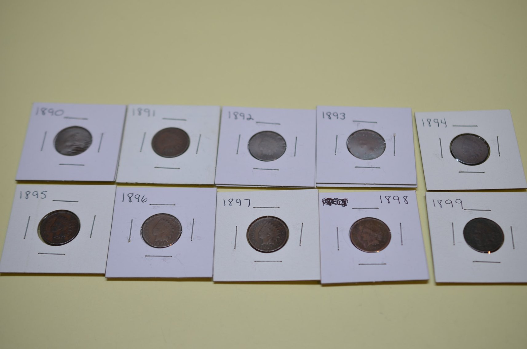 Image for 2004 FORD F150, EMBROIDERY MACHINE, GUNS, COINS, LAMPS, COLLECTIBLES, AND MORE!