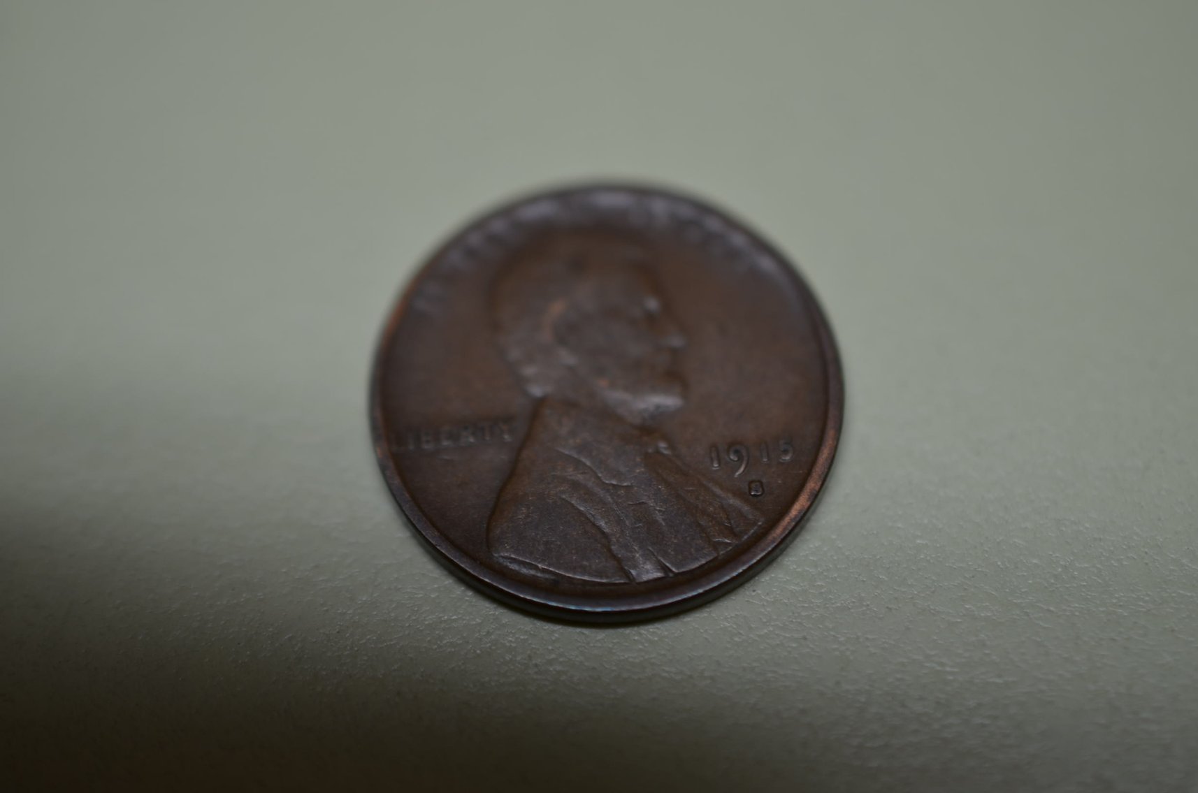 Image for 2004 FORD F150, EMBROIDERY MACHINE, GUNS, COINS, LAMPS, COLLECTIBLES, AND MORE!