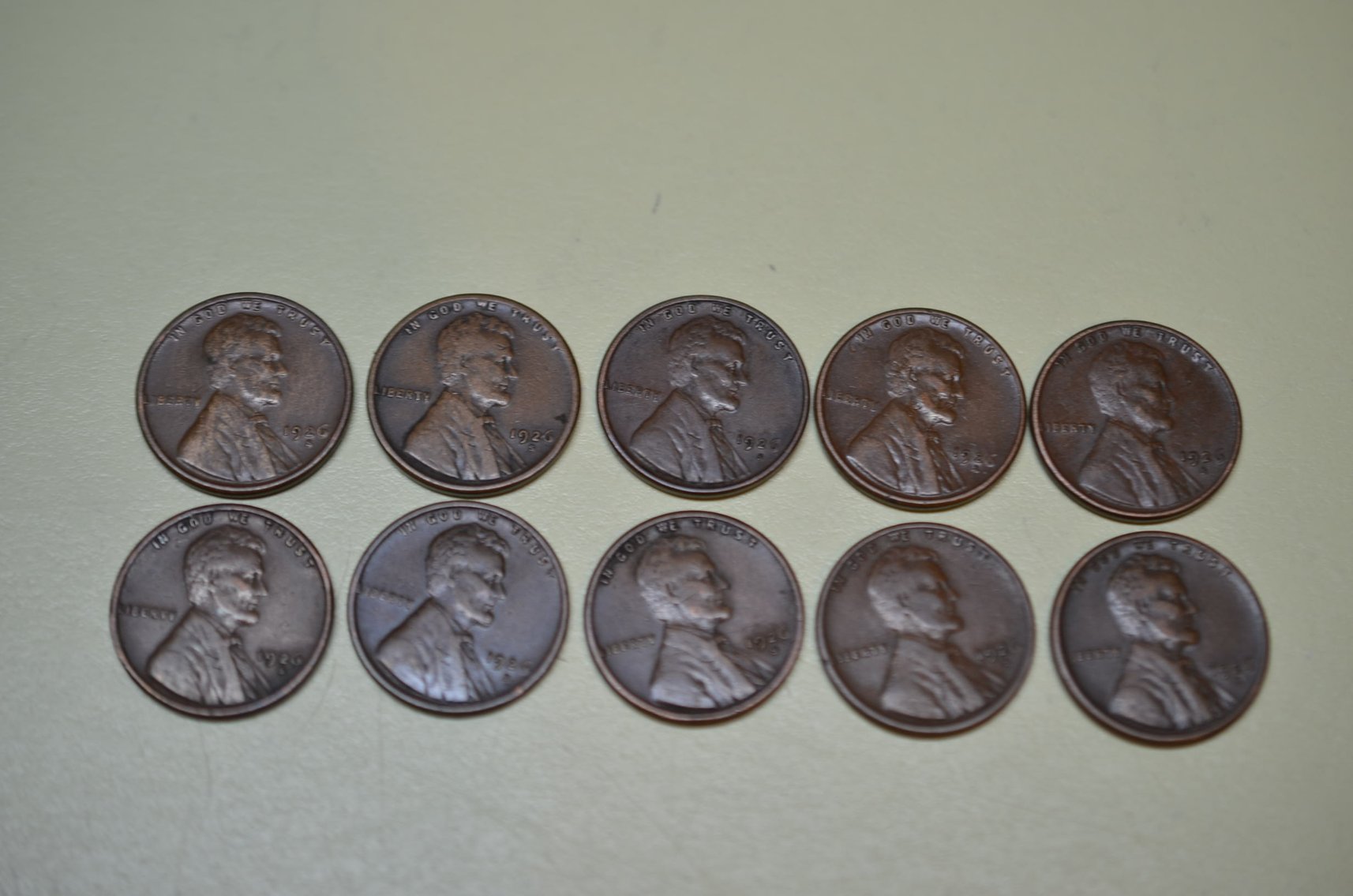 Image for 2004 FORD F150, EMBROIDERY MACHINE, GUNS, COINS, LAMPS, COLLECTIBLES, AND MORE!