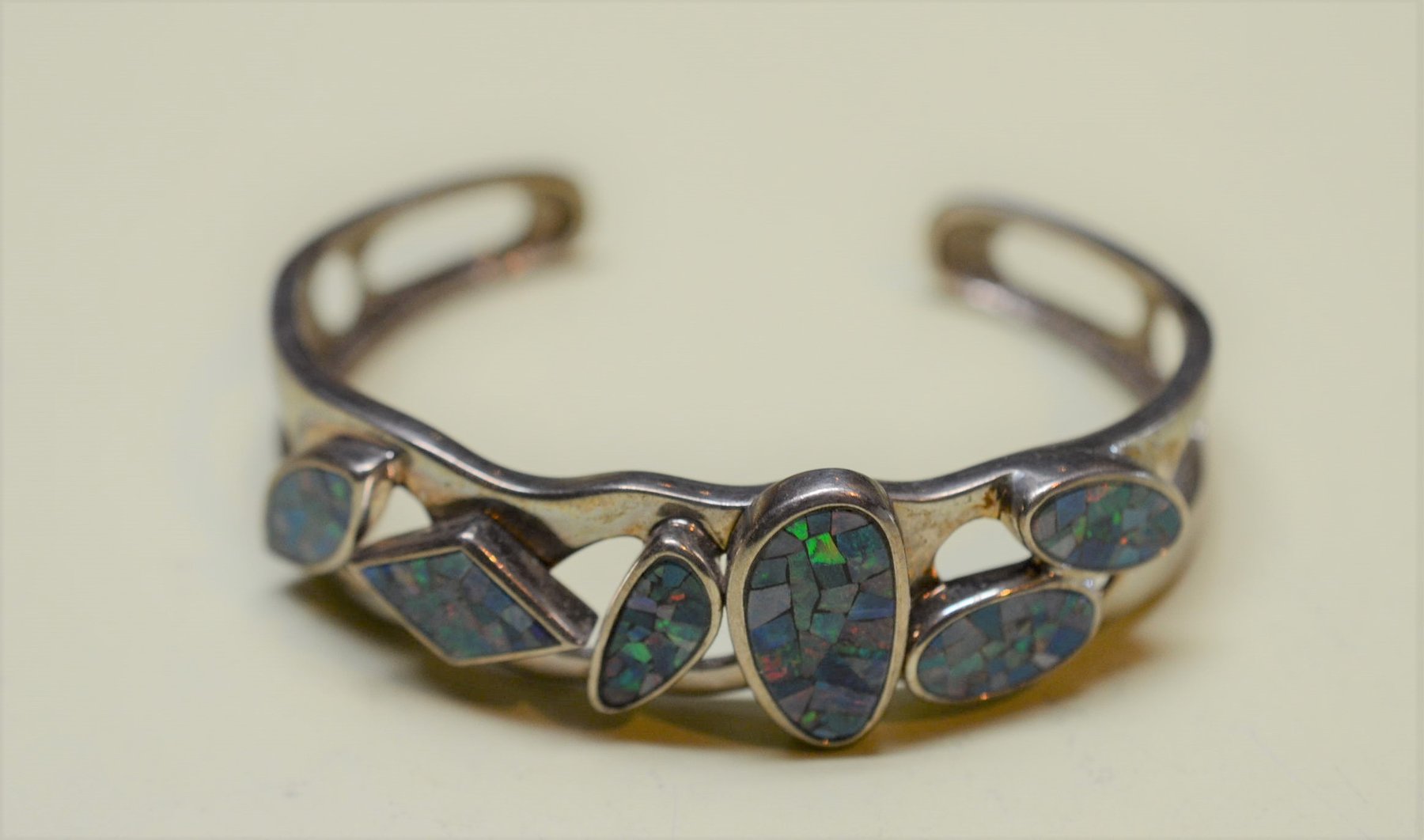 Image for HUNTING BLIND, COINS, WELDERS, LAMPS, AND MORE!