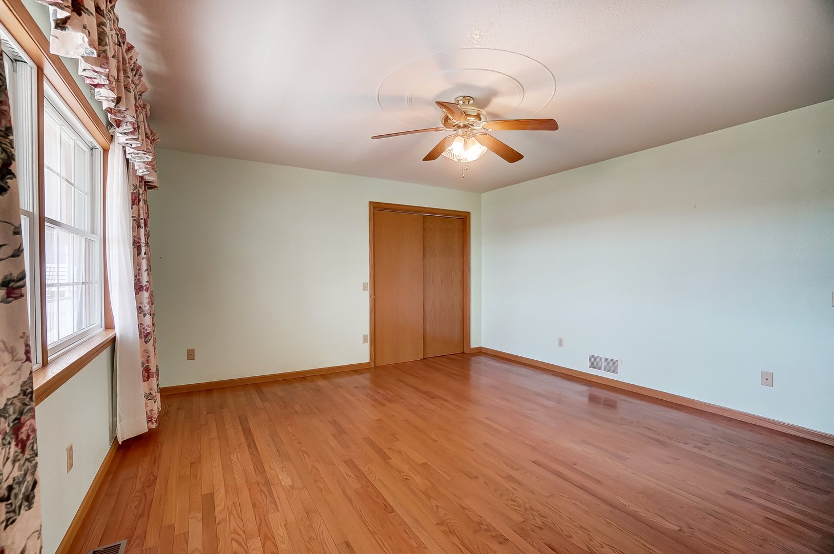 Image for 6862 Devils Hole Rd Pemberville, OH