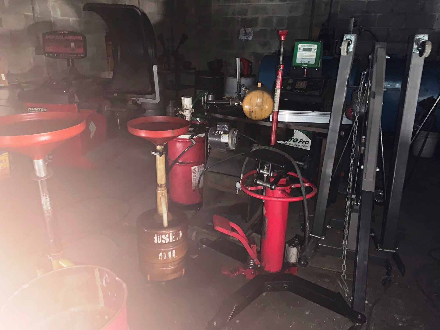 Image for Jacksonville, FL: Complete Liquidation of Assets of Little Bird Garage