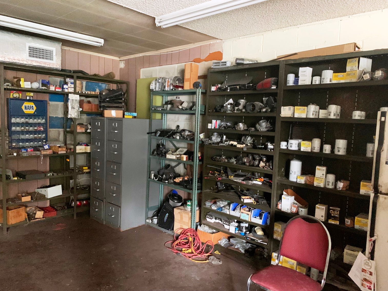 Image for Jacksonville, FL: Complete Liquidation of Assets of Little Bird Garage