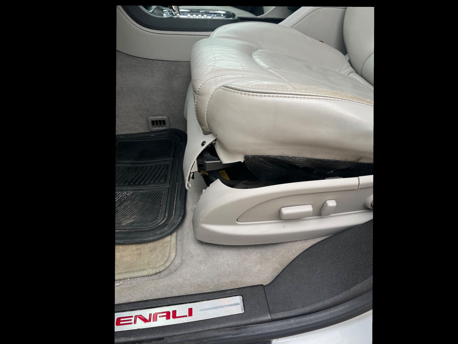 Image for 2012 GMC Acadia Denali AWD