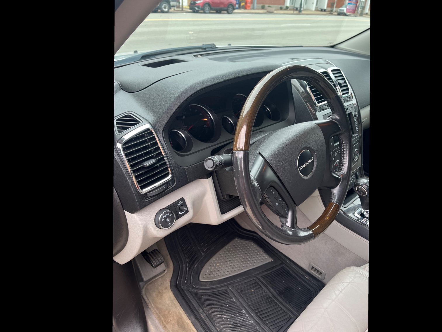 Image for 2012 GMC Acadia Denali AWD