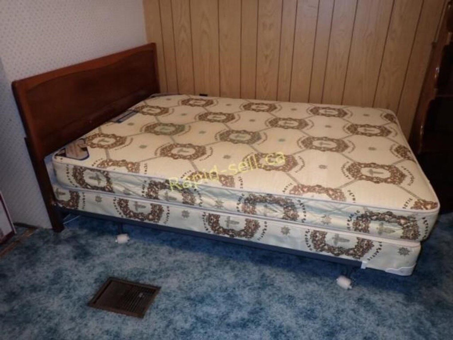 Image for Gordon & Gail Lange Moving Sale – Guelph