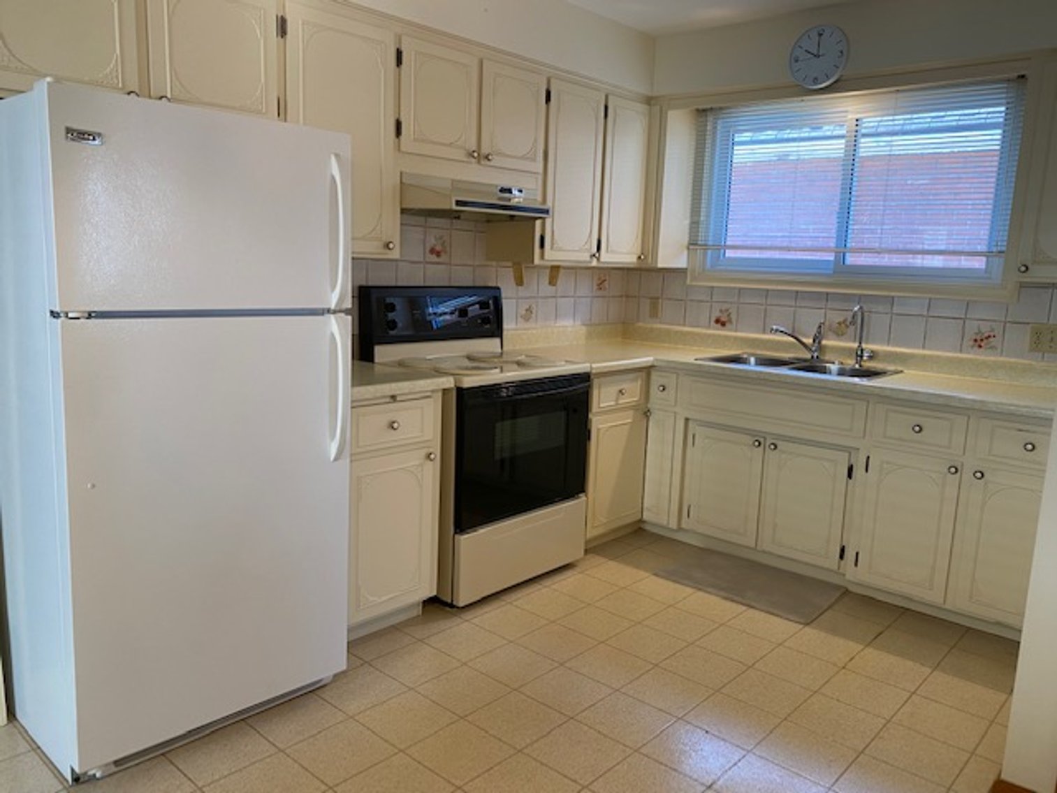 Image for Kitchener Bungalow Real Estate Auction