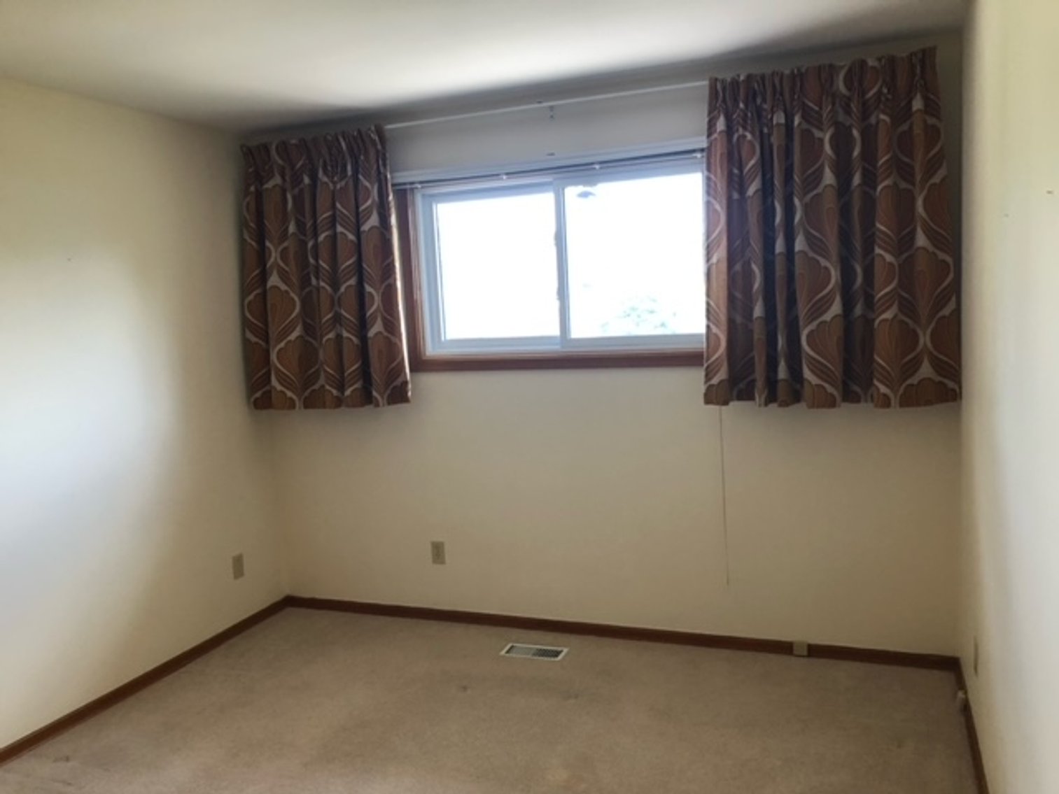 Image for Kitchener Bungalow Real Estate Auction