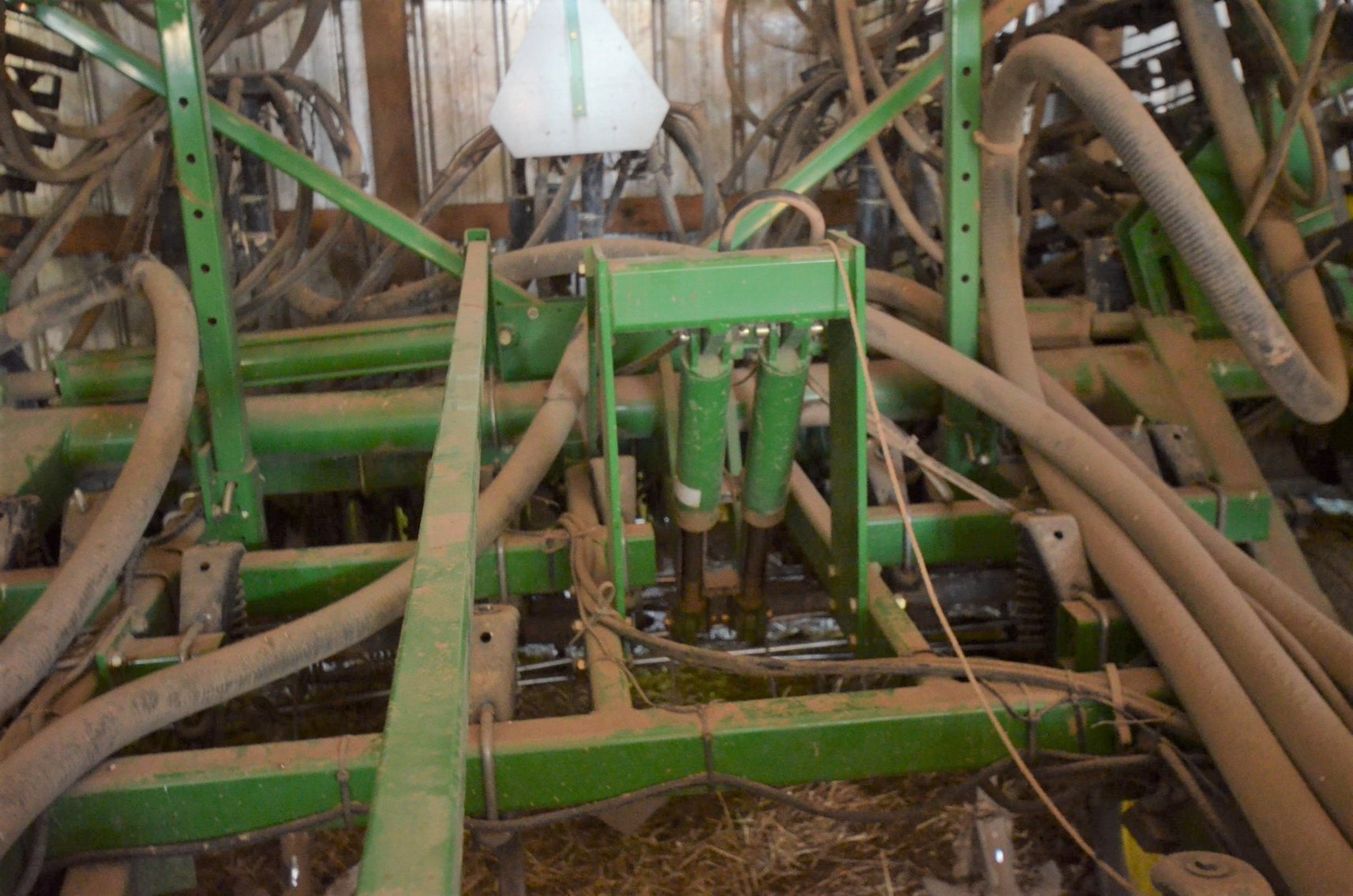 Image for JD 730 AIR SEEDER & FLEXI-COIL 1720 AIR CART