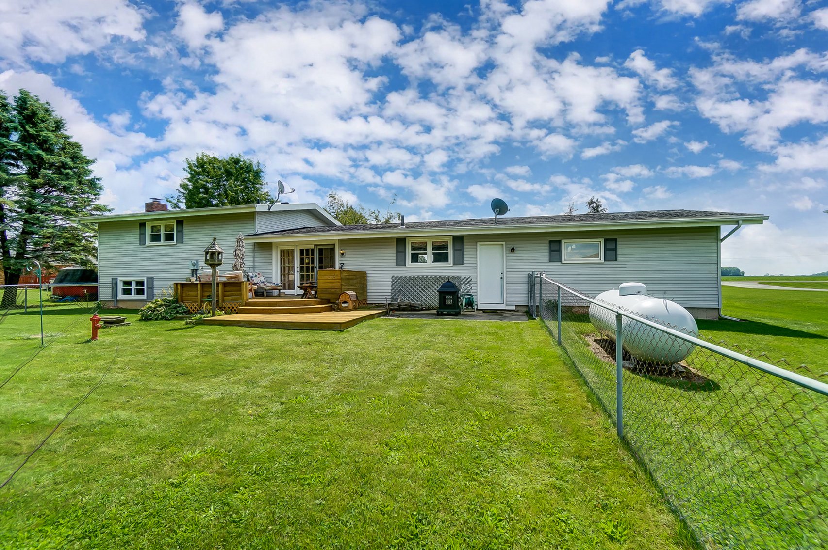 Image for 9052 Devils Hole Rd, Bowling Green, OH  43402