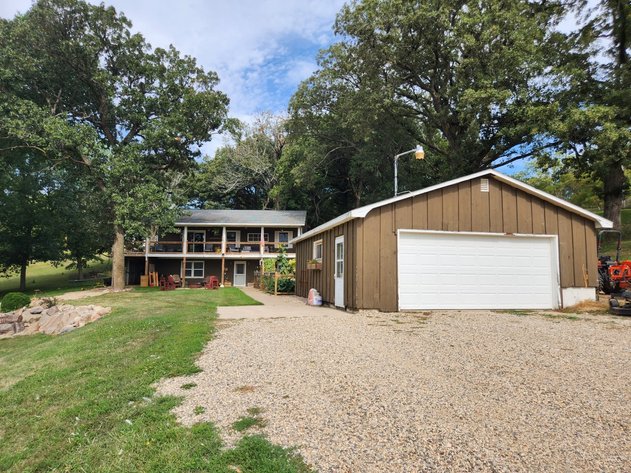 Image for 2870 215th Street, Sac City!