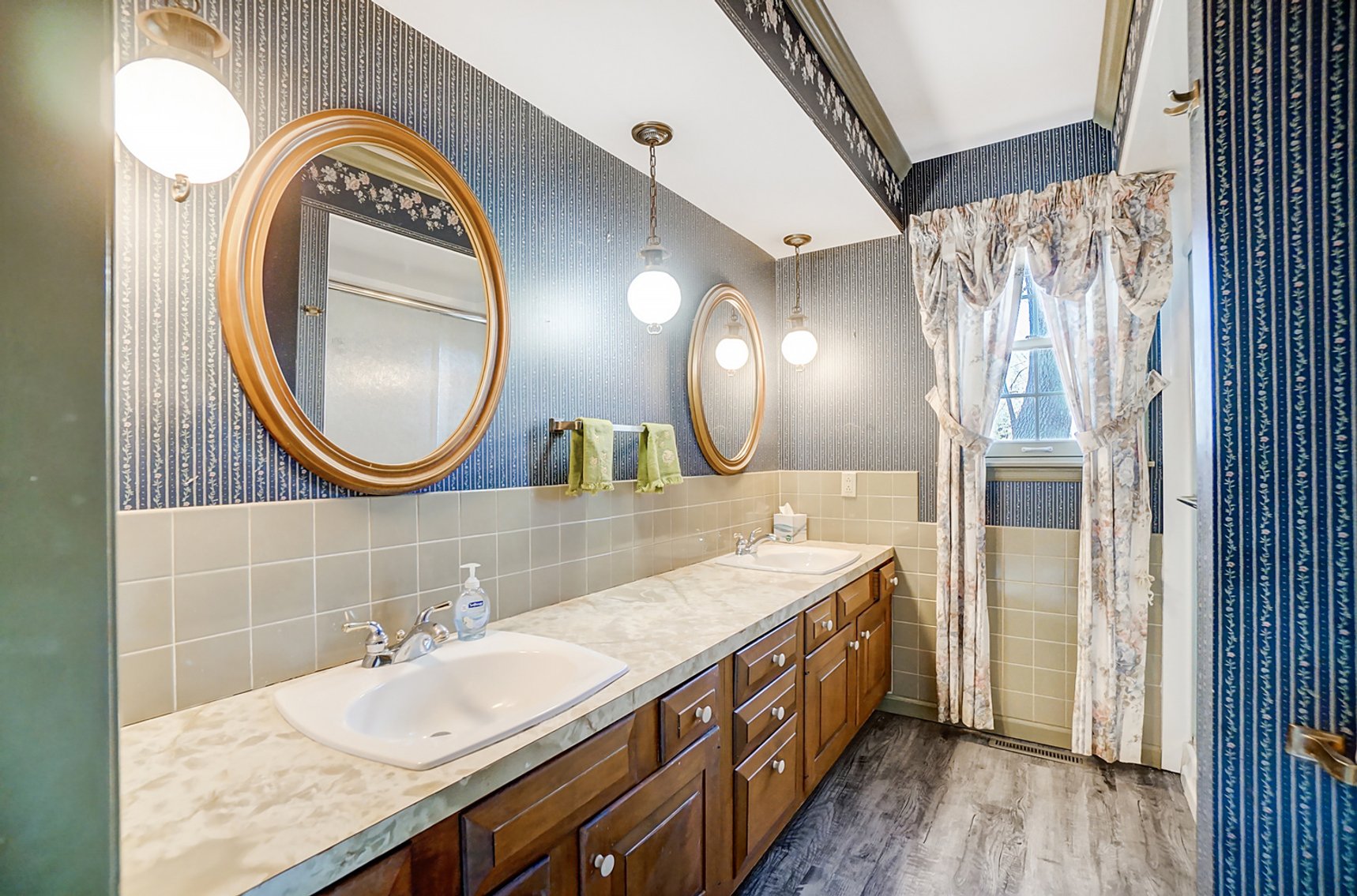 Image for 19200 Mercer Rd, Bowling Green, OH  43402