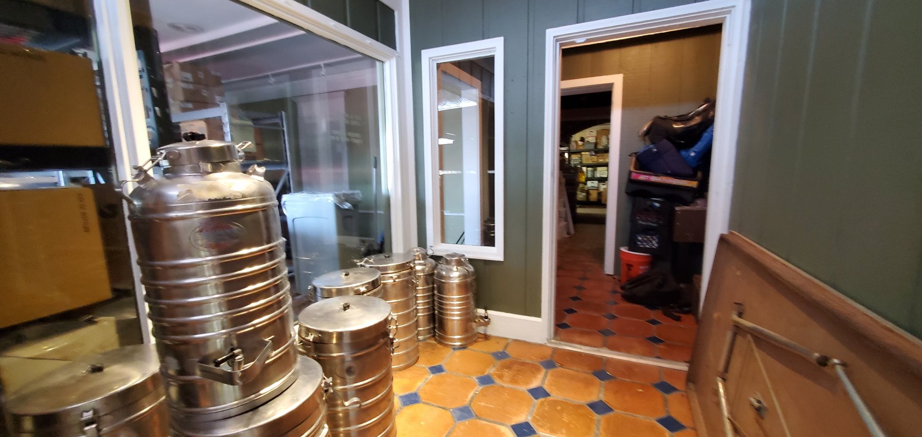 Image for Commercial Building 2022 Woodville Rd, Oregon