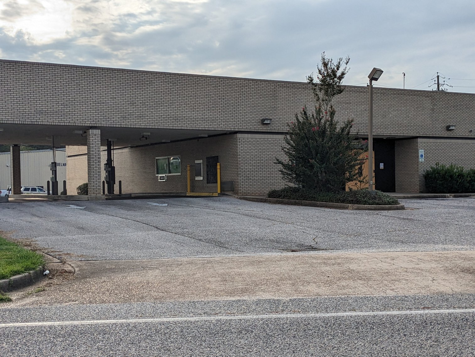 Image for Mobile, AL: 3,371± SF Former Bank Branch on 1.1± Acres at 2745 Government Blvd. (Mobile County)