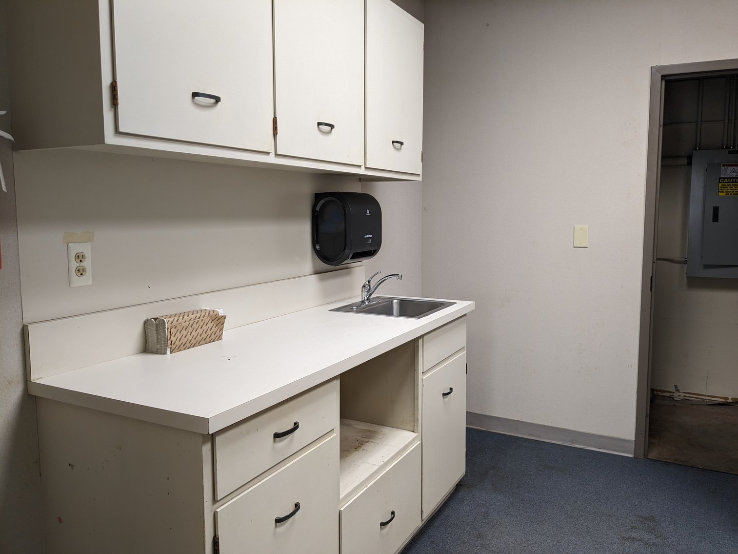 Image for Mobile, AL: 3,371± SF Former Bank Branch on 1.1± Acres at 2745 Government Blvd. (Mobile County)