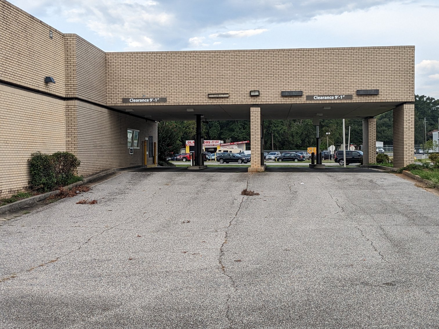 Image for Mobile, AL: 3,371± SF Former Bank Branch on 1.1± Acres at 2745 Government Blvd. (Mobile County)