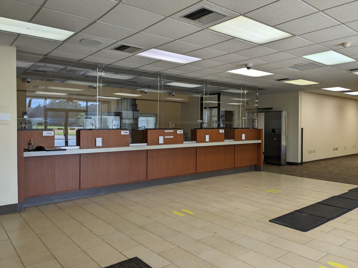 Image for Mobile, AL: 3,371± SF Former Bank Branch on 1.1± Acres at 2745 Government Blvd. (Mobile County)